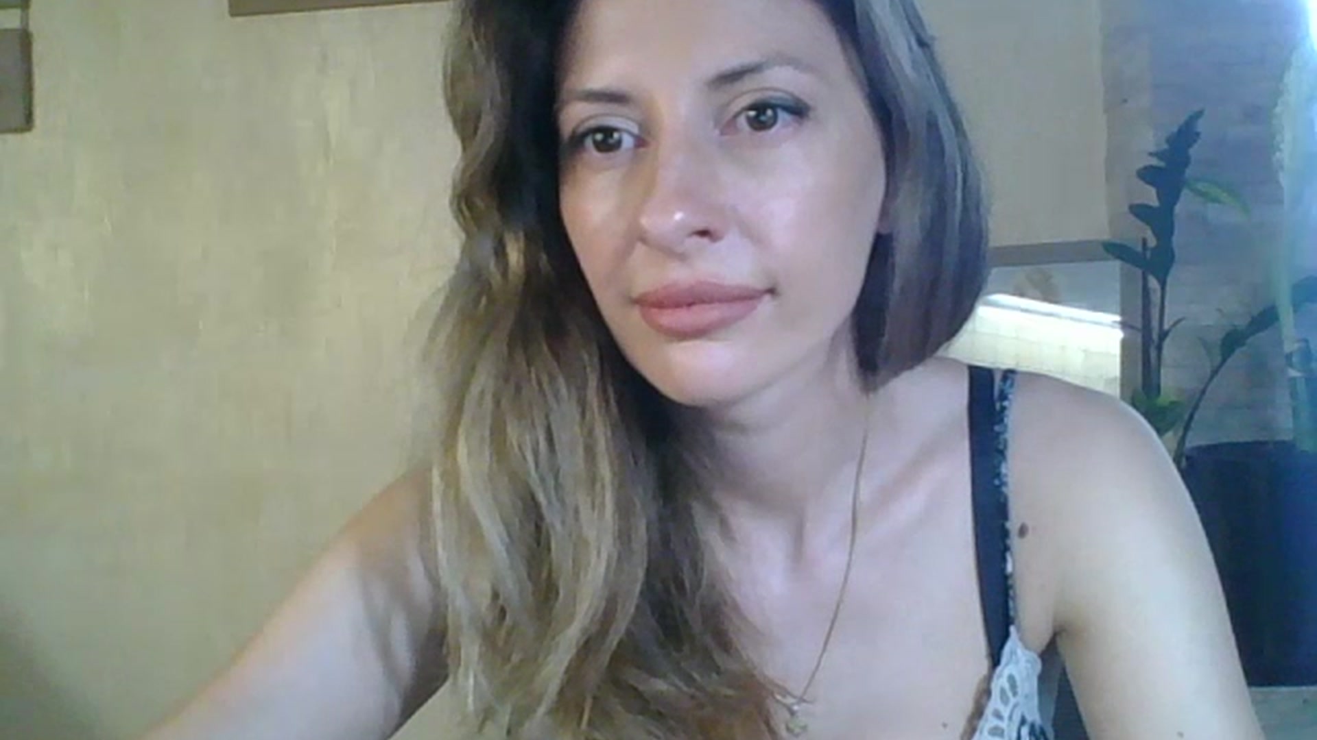 Gallery image thumbnail from LissaBlossom's myfreecams stream on, 07/29/2023, 14:57 image 7 of 20