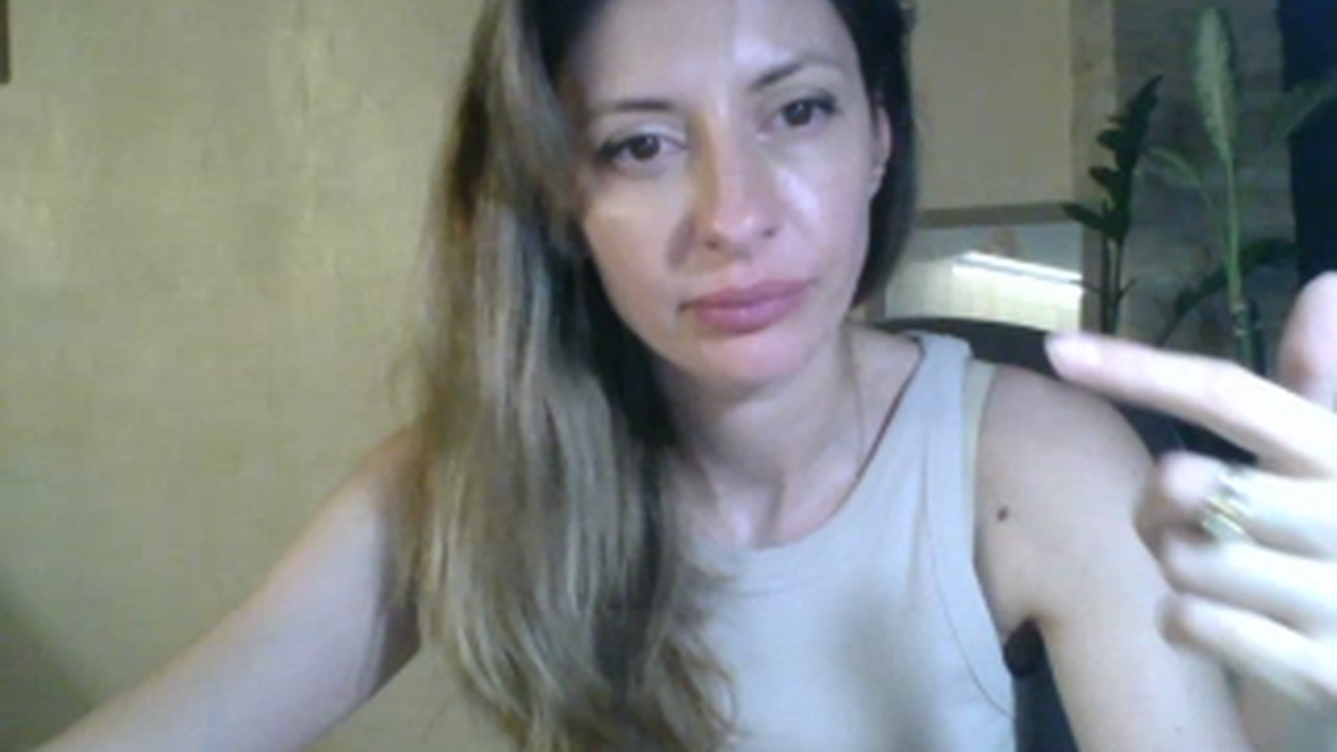 Gallery image thumbnail from LissaBlossom's myfreecams stream on, 07/29/2023, 20:02 image 10 of 20