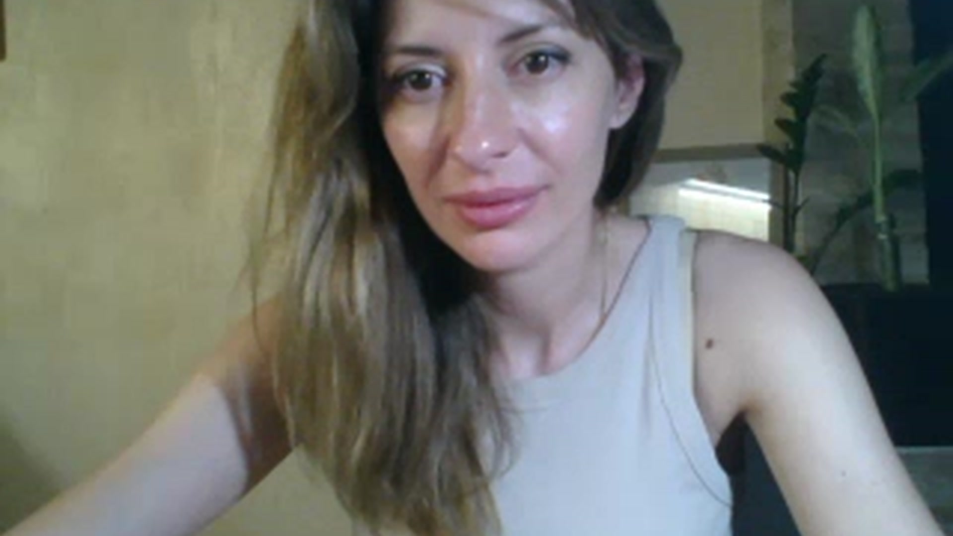 Gallery image thumbnail from LissaBlossom's myfreecams stream on, 07/29/2023, 20:02 image 1 of 20