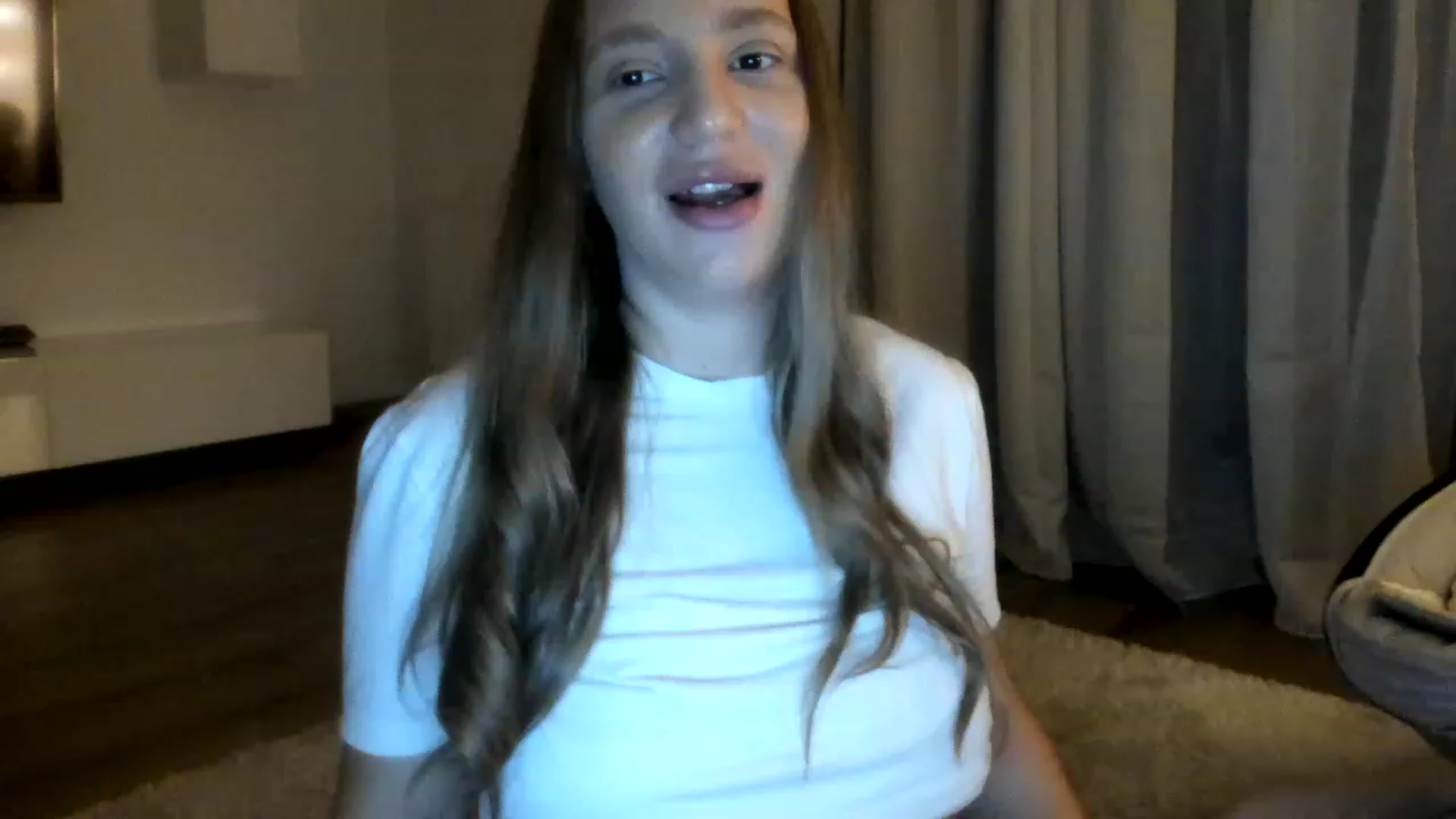 Gallery image thumbnail from LissaDolll's myfreecams stream on, 11/16/2022, 01:55 image 2 of 20