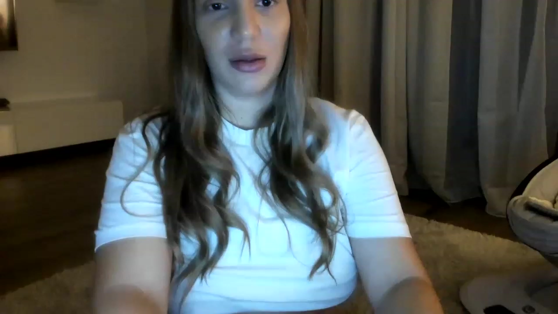 Gallery image thumbnail from LissaDolll's myfreecams stream on, 11/16/2022, 01:55 image 6 of 20