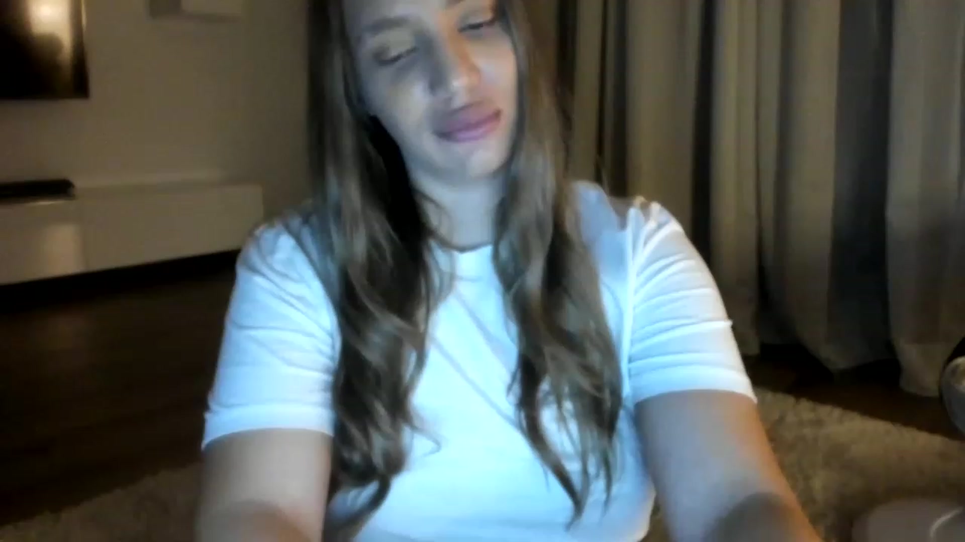 Gallery image thumbnail from LissaDolll's myfreecams stream on, 11/16/2022, 01:55 image 18 of 20