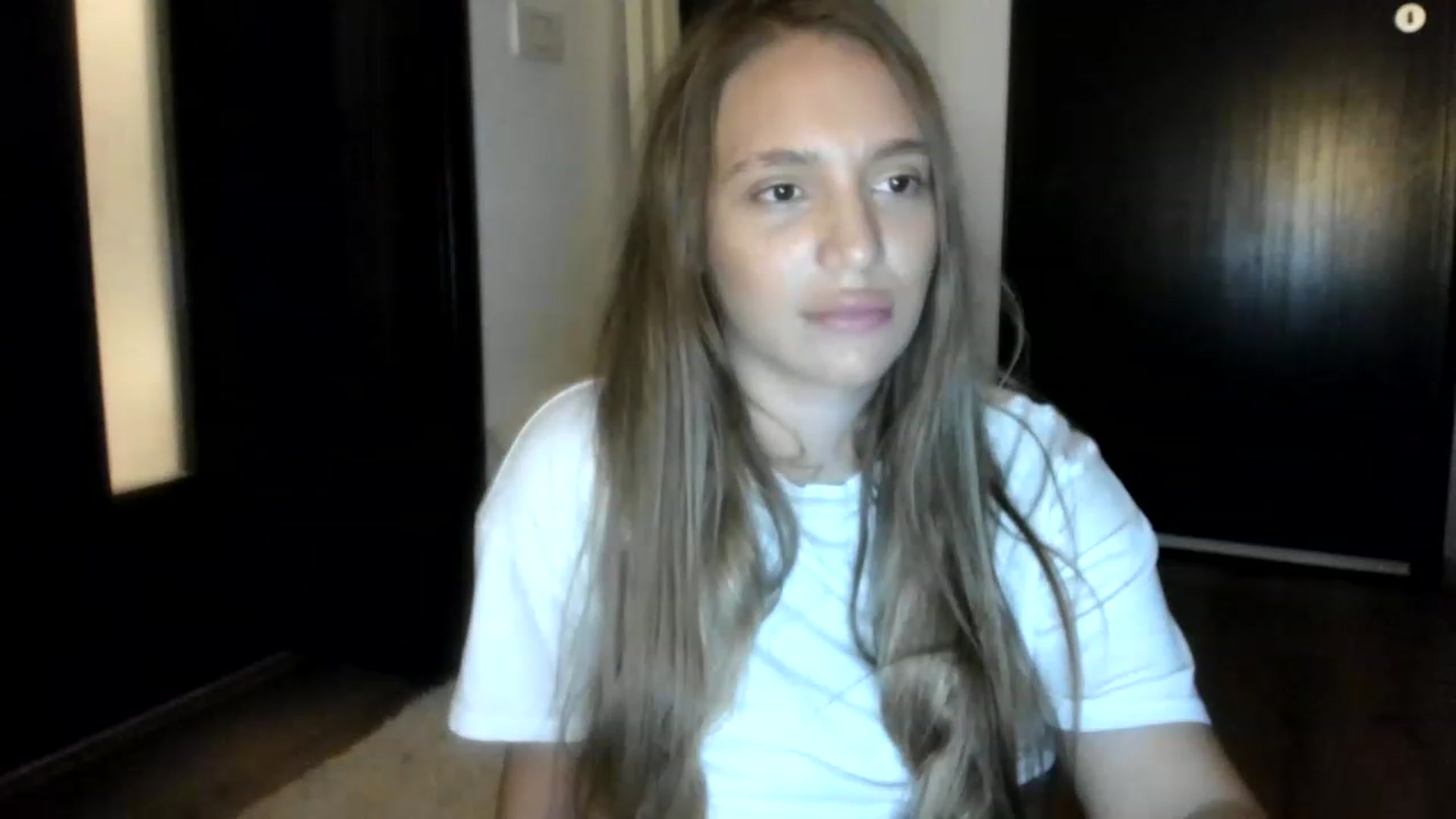 Gallery image thumbnail from LissaDolll's myfreecams stream on, 11/18/2022, 01:56 image 10 of 20