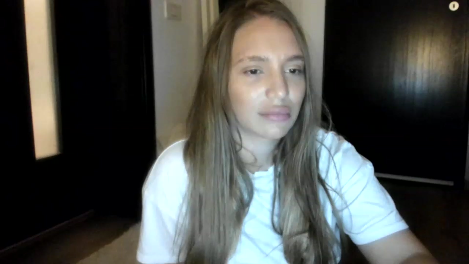 Gallery image thumbnail from LissaDolll's myfreecams stream on, 11/18/2022, 01:56 image 11 of 20