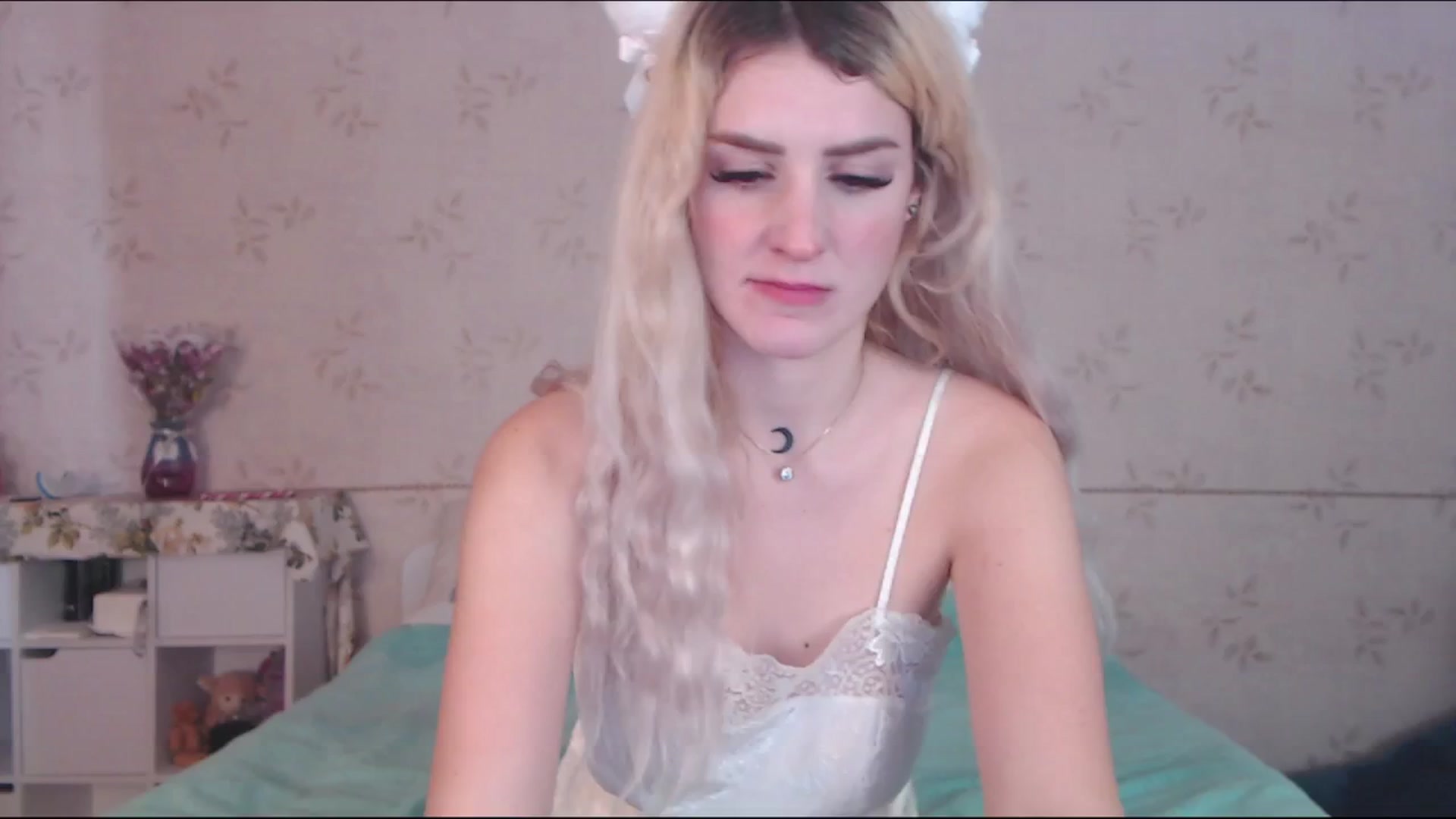 Gallery image thumbnail from LissaLucy's myfreecams stream on, 12/12/2024, 08:01 image 4 of 20