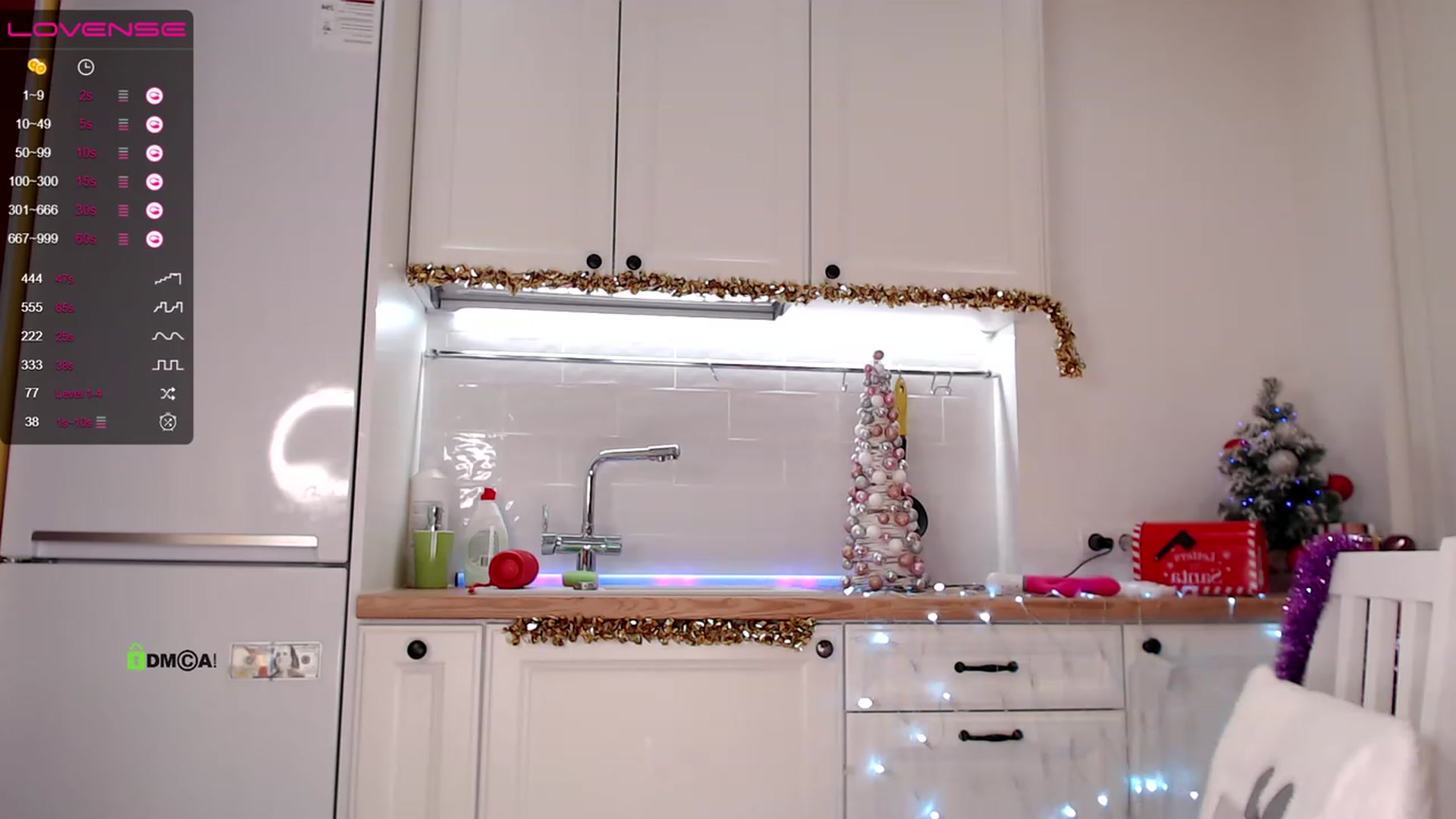 Gallery image thumbnail from LissaWayne's myfreecams stream on, 12/25/2022, 18:54 image 13 of 20