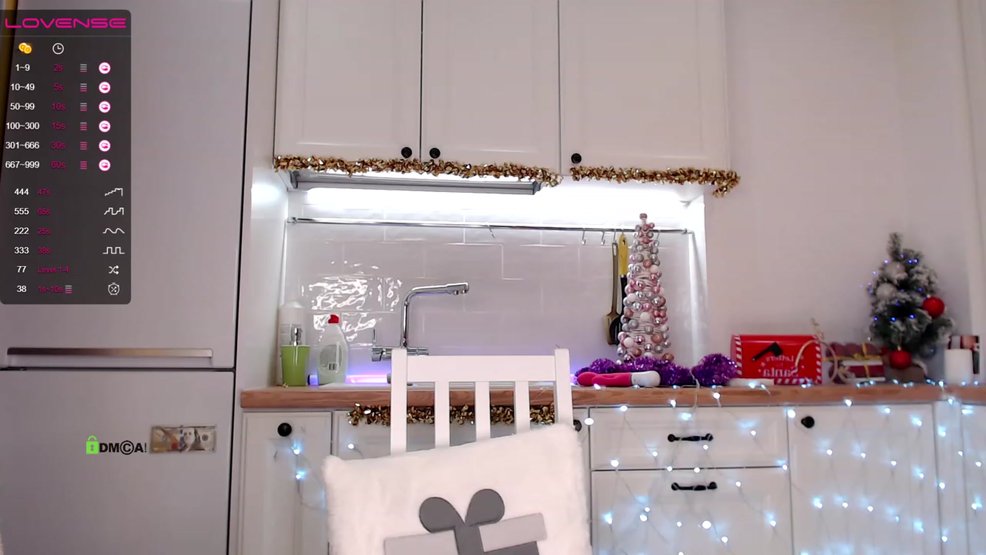 Gallery image thumbnail from LissaWayne's myfreecams stream on, 12/26/2022, 19:21 image 7 of 20