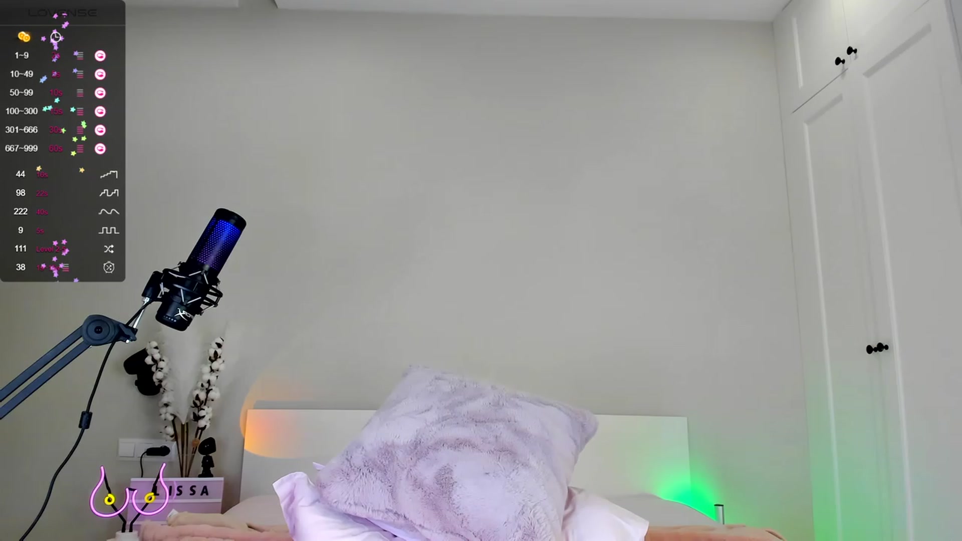 Gallery image thumbnail from LissaWayne's myfreecams stream on, 11/17/2023, 20:32 image 16 of 20