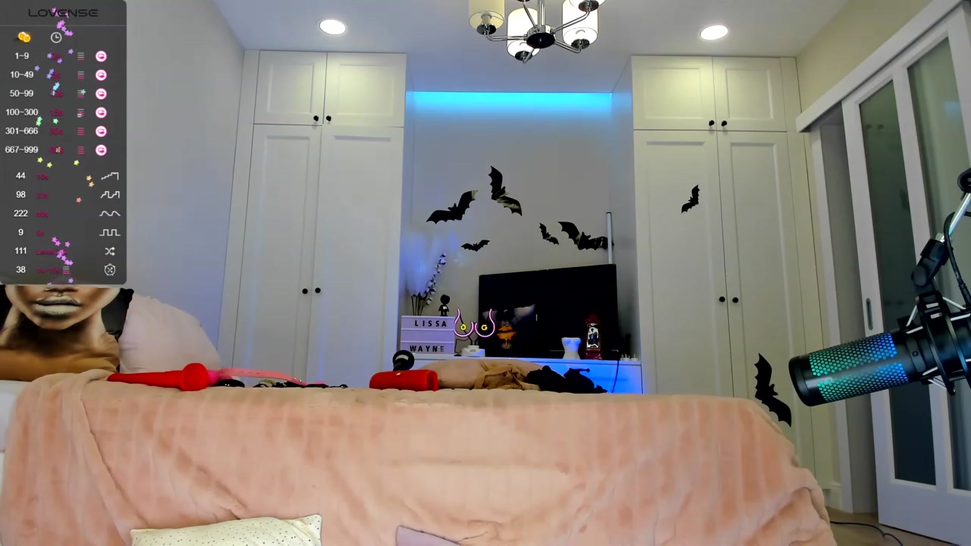 Gallery image thumbnail from LissaWayne's myfreecams stream on, 11/24/2023, 17:01 image 13 of 20