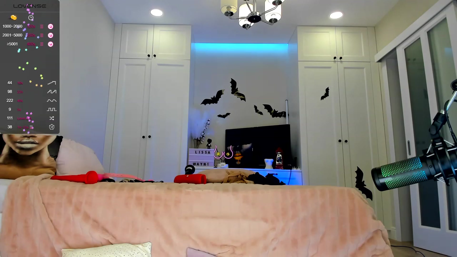 Gallery image thumbnail from LissaWayne's myfreecams stream on, 11/24/2023, 17:01 image 12 of 20