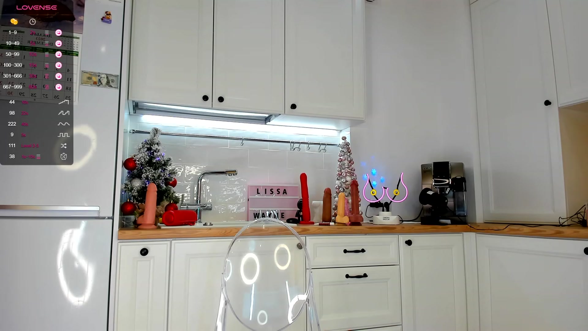 Gallery image thumbnail from LissaWayne's myfreecams stream on, 12/06/2023, 19:25 image 19 of 20