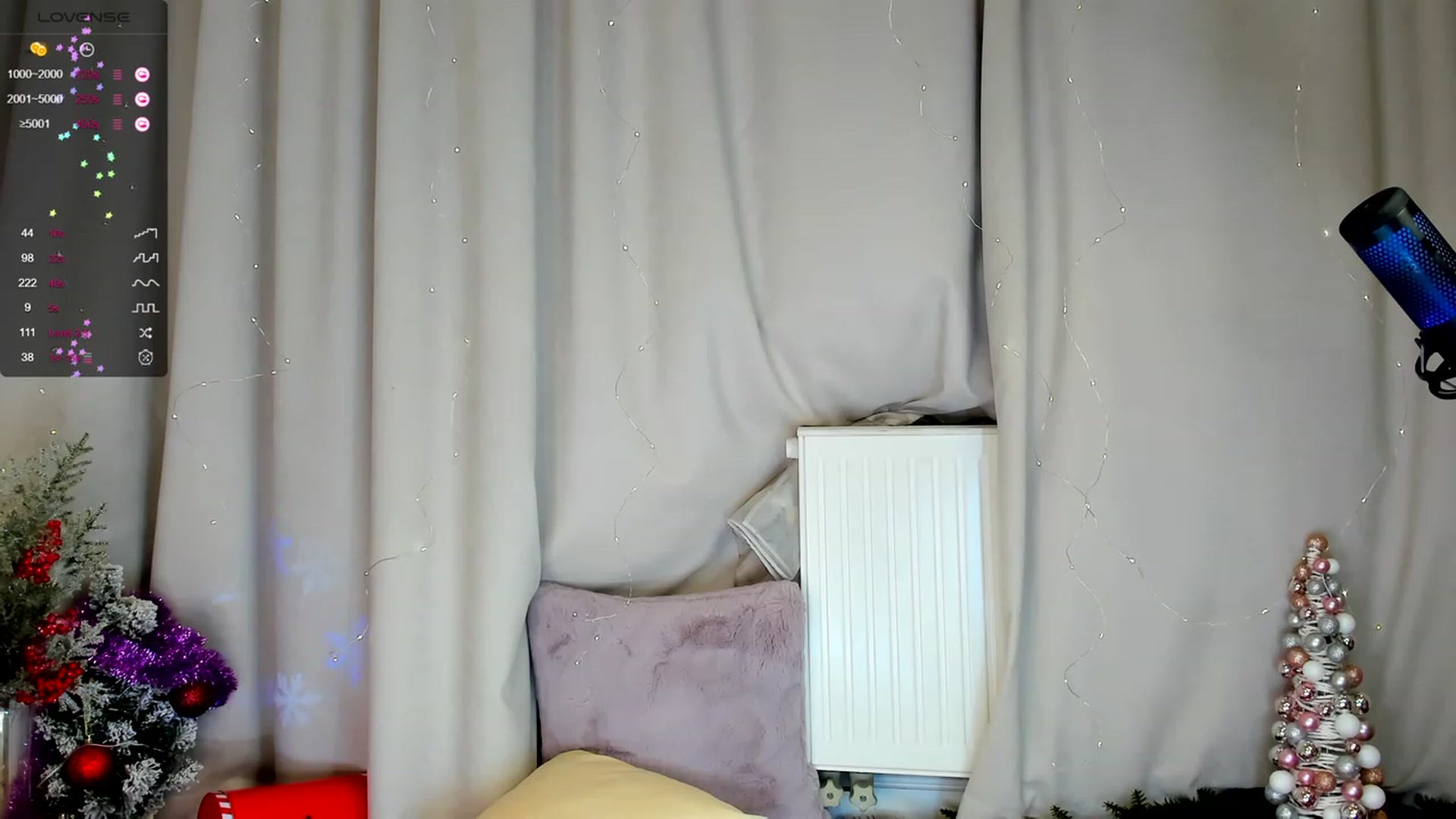 Gallery image thumbnail from LissaWayne's myfreecams stream on, 12/23/2023, 22:14 image 2 of 20