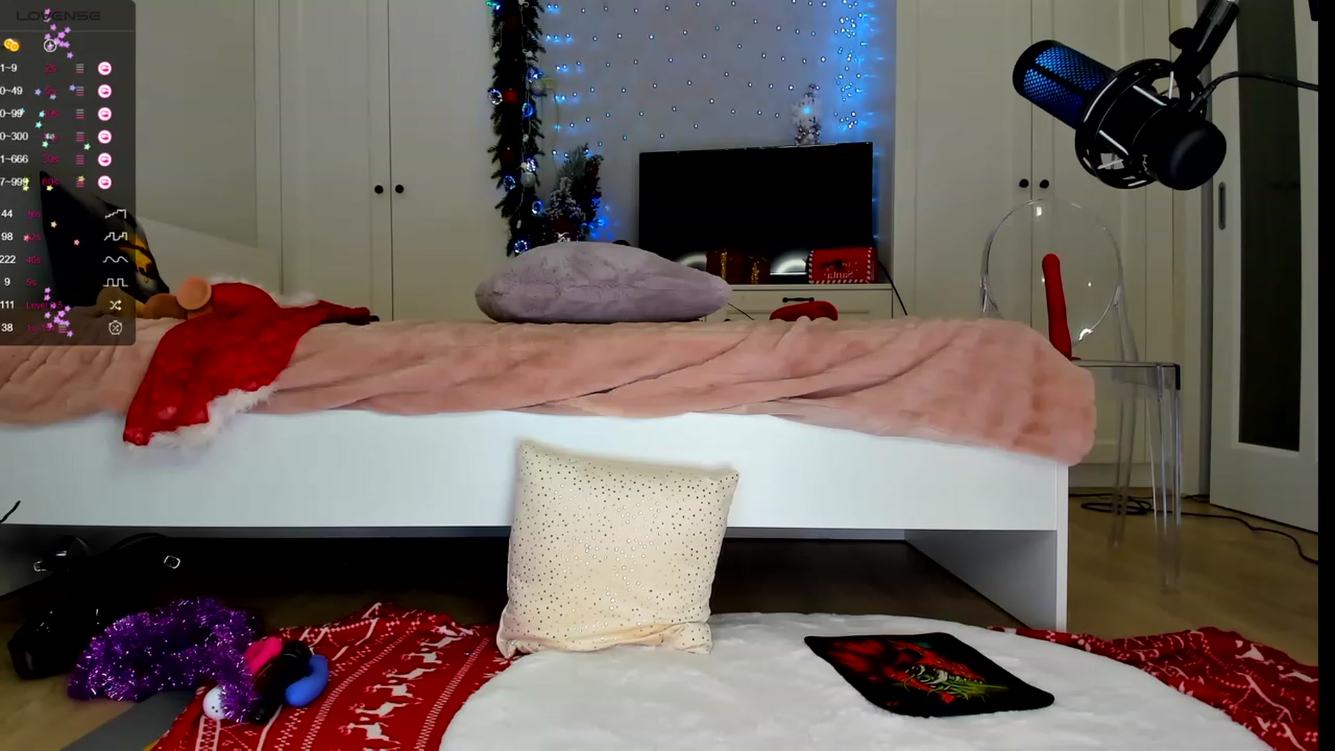 Gallery image thumbnail from LissaWayne's myfreecams stream on, 12/25/2023, 21:30 image 11 of 20