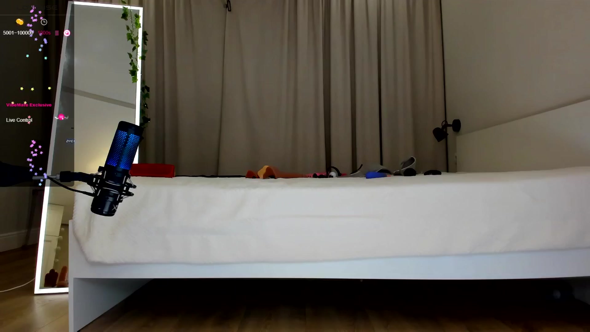 Gallery image thumbnail from LissaWayne's myfreecams stream on, 08/10/2024, 21:26 image 7 of 20