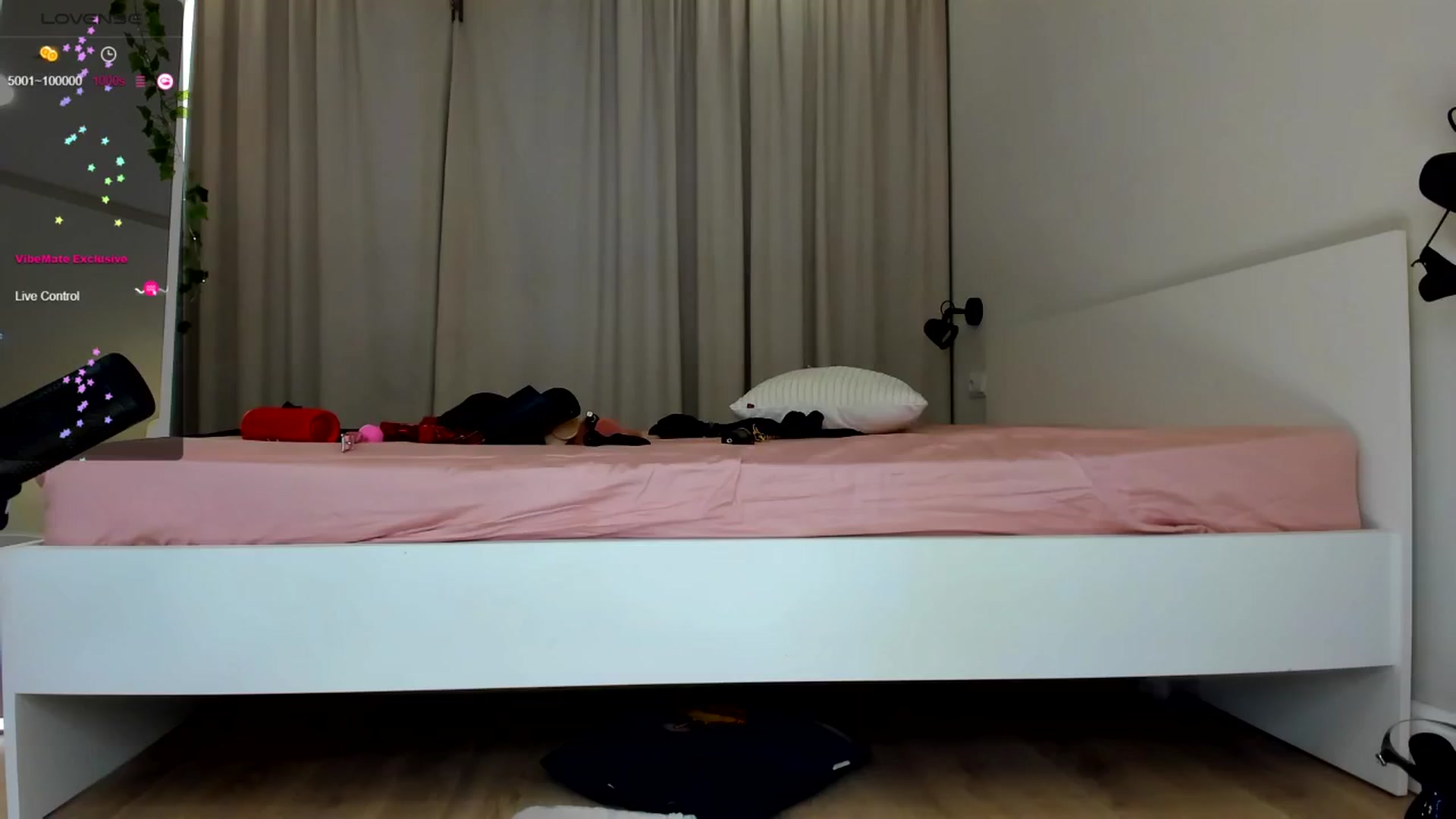 Gallery image thumbnail from LissaWayne's myfreecams stream on, 08/30/2024, 18:20 image 11 of 20