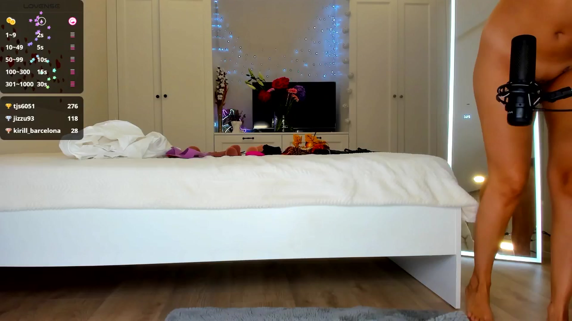 Gallery image thumbnail from LissaWayne's myfreecams stream on, 09/15/2024, 19:45 image 11 of 20