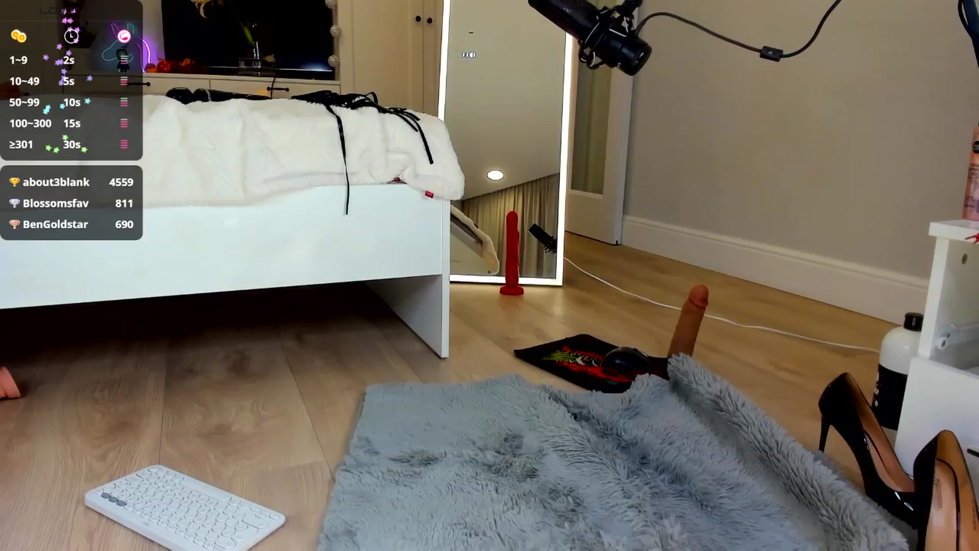 Gallery image thumbnail from LissaWayne's myfreecams stream on, 09/26/2024, 21:07 image 1 of 20