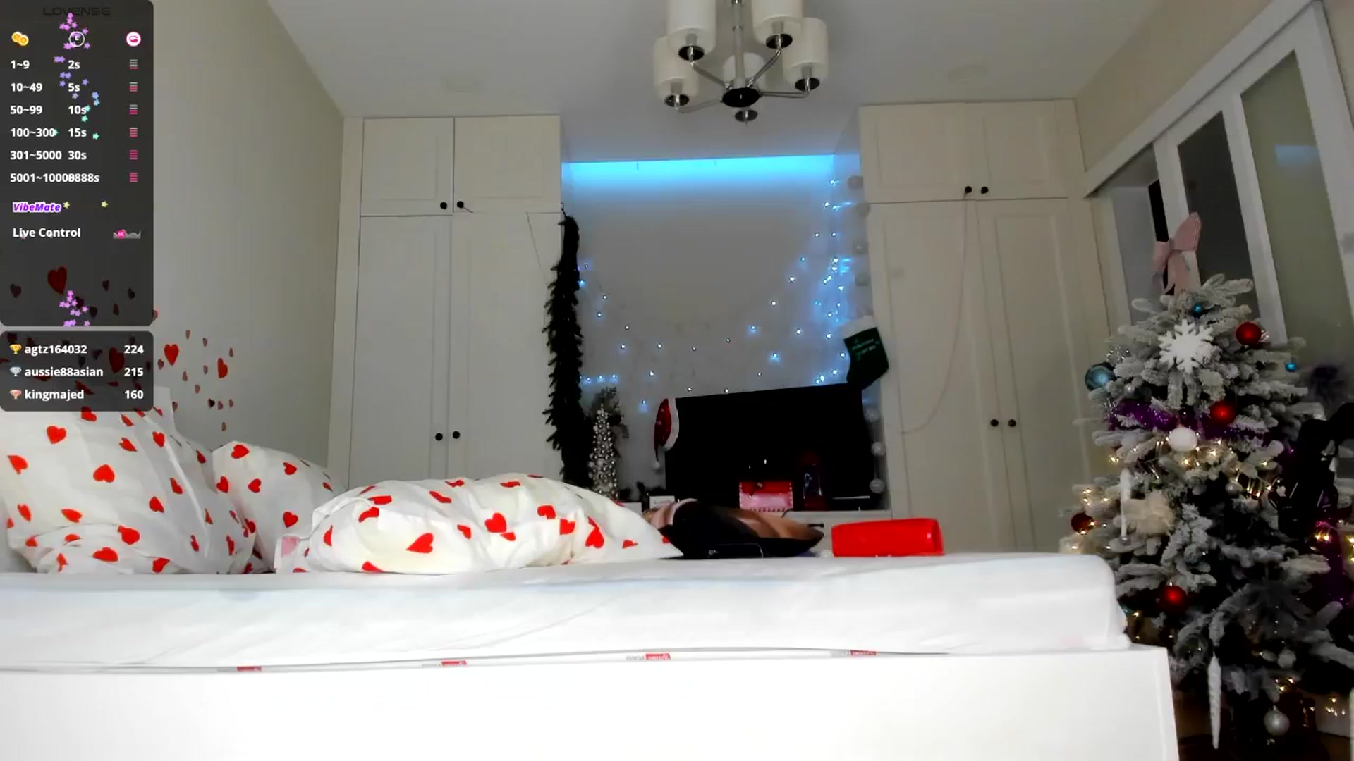 Gallery image thumbnail from LissaWayne's myfreecams stream on, 01/23/2025, 24:12 image 3 of 20