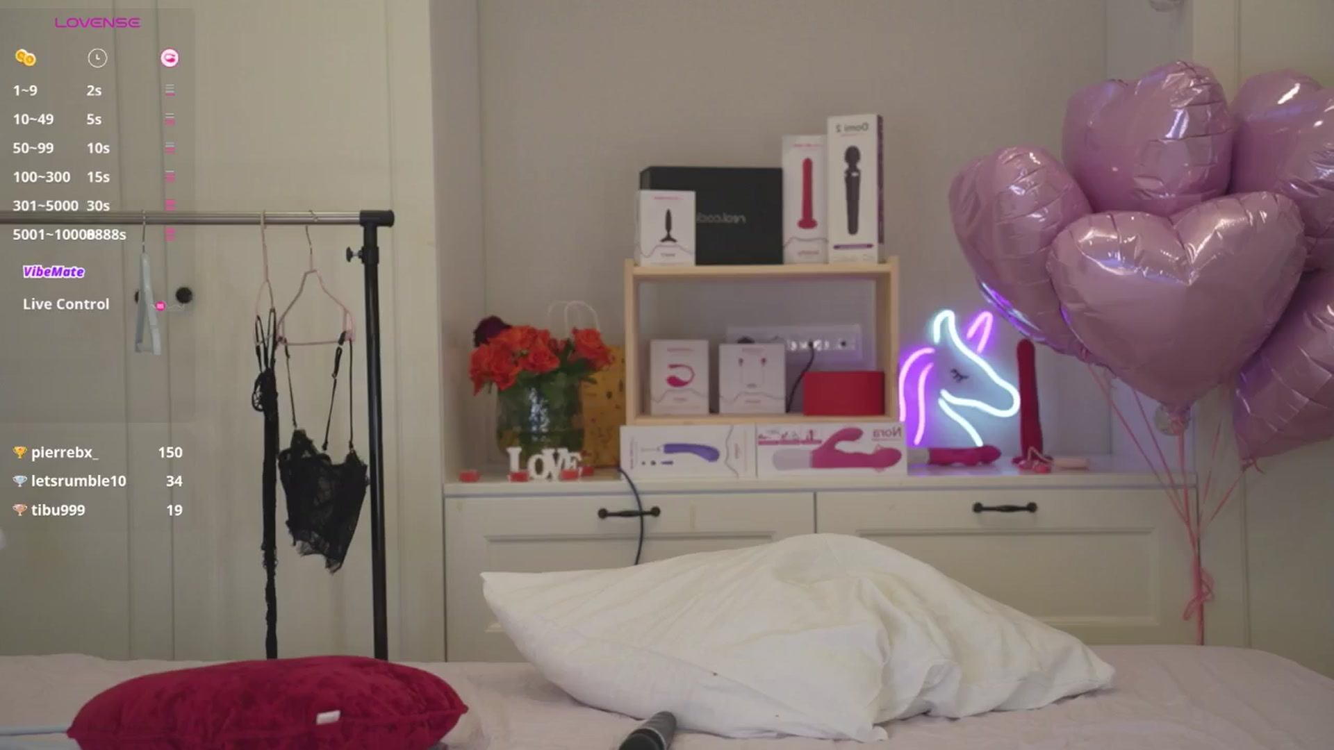 Gallery image thumbnail from LissaWayne's myfreecams stream on, 02/19/2025, 23:48 image 11 of 20