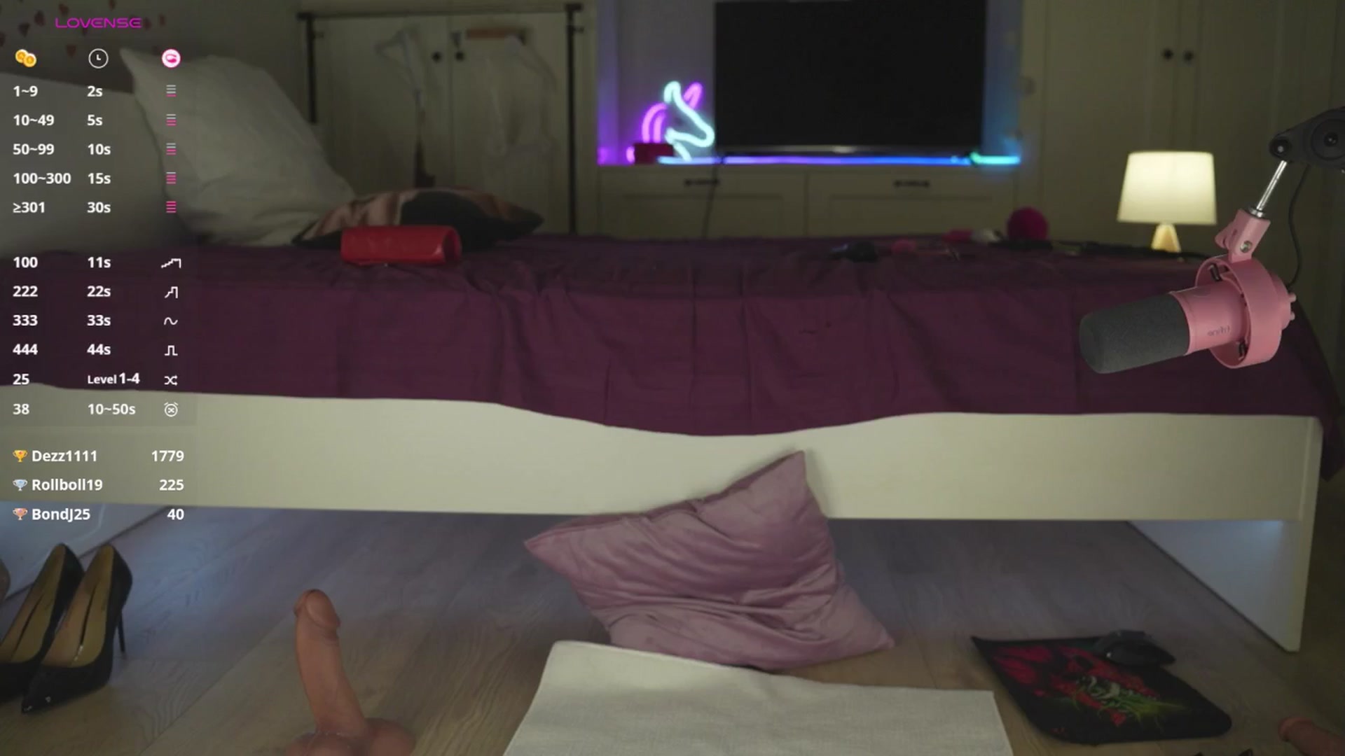 Gallery image thumbnail from LissaWayne's myfreecams stream on, 03/02/2025, 24:19 image 12 of 20