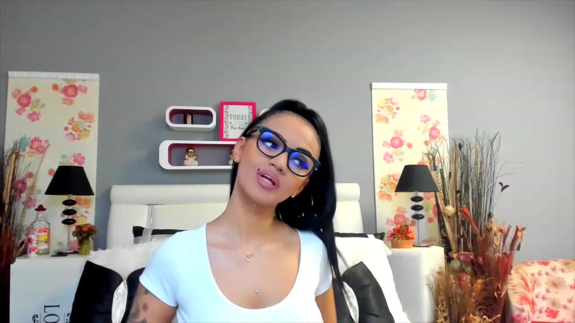 Gallery image thumbnail from Lissa_O's myfreecams stream on, 01/22/2023, 10:06 image 11 of 20