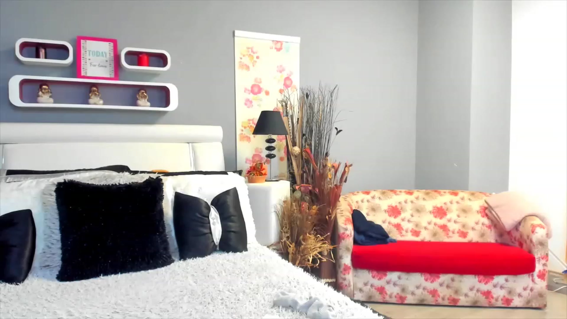 Gallery image thumbnail from Lissa_O's myfreecams stream on, 01/22/2023, 13:07 image 12 of 20