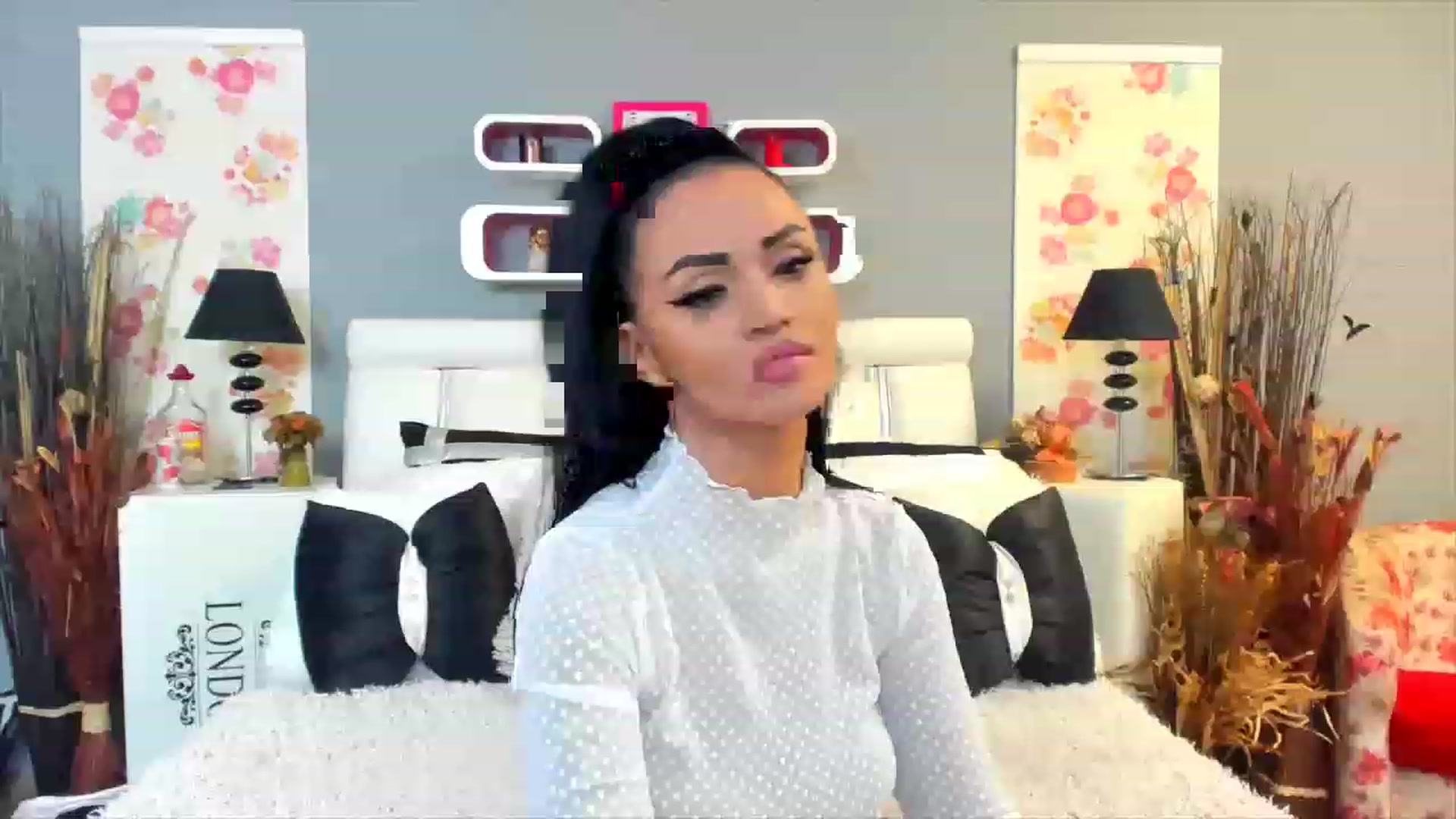 Gallery image thumbnail from Lissa_O's myfreecams stream on, 01/27/2023, 10:46 image 5 of 20