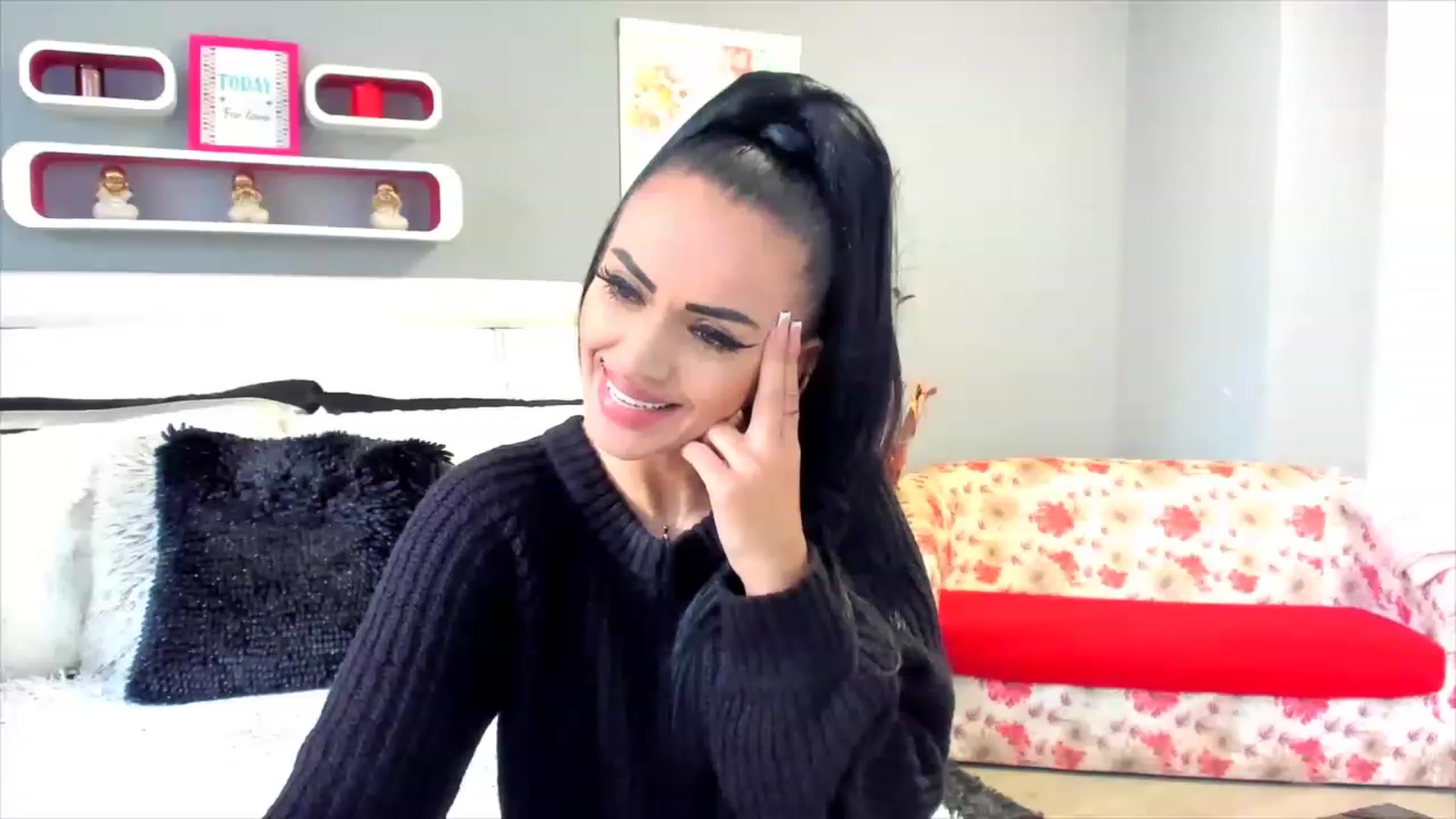 Gallery image thumbnail from Lissa_O's myfreecams stream on, 02/02/2023, 13:00 image 16 of 20