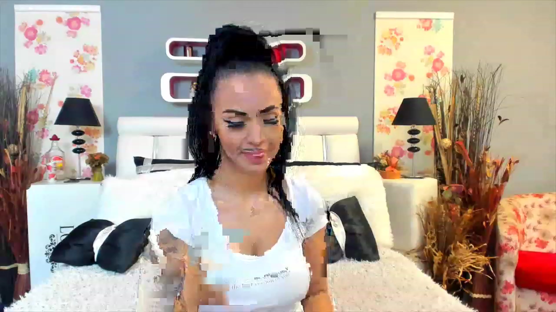 Gallery image thumbnail from Lissa_O's myfreecams stream on, 02/03/2023, 09:39 image 5 of 20