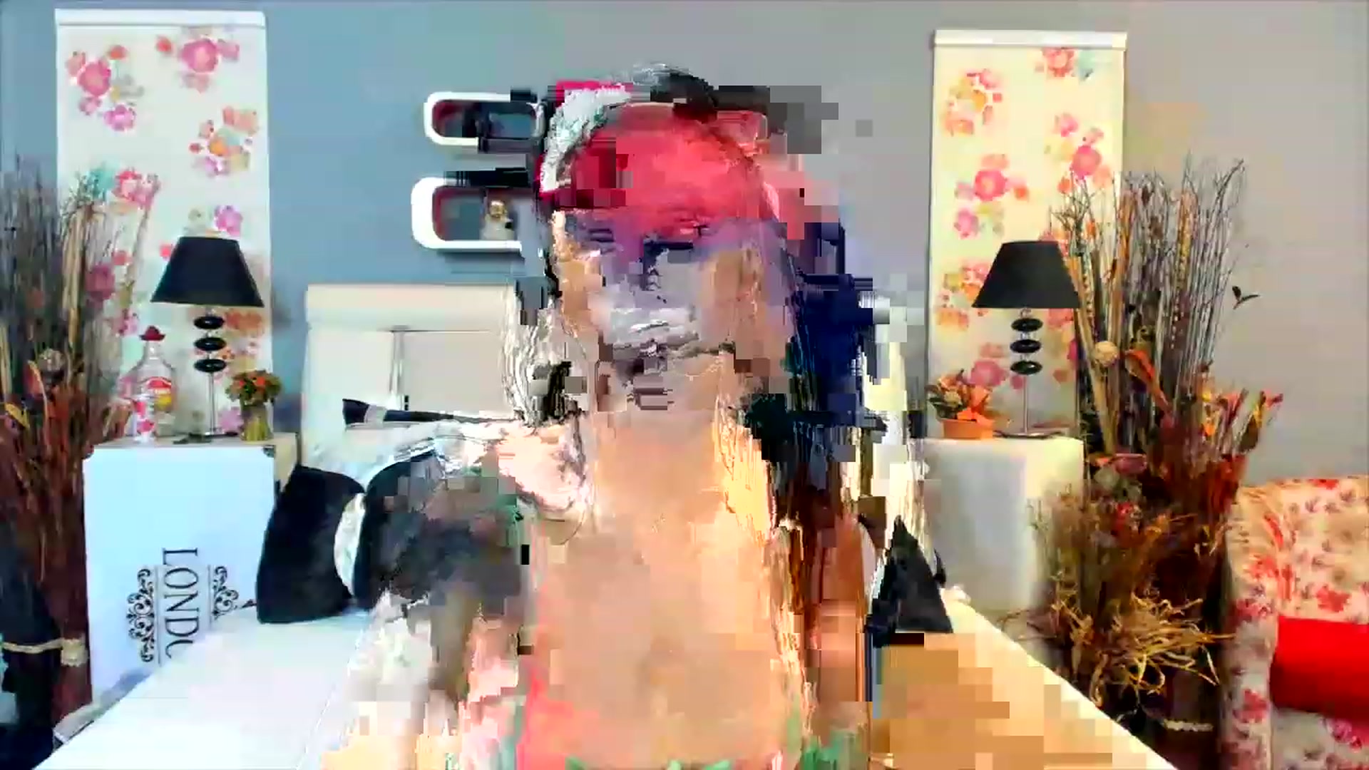 Gallery image thumbnail from Lissa_O's myfreecams stream on, 02/12/2023, 13:10 image 20 of 20
