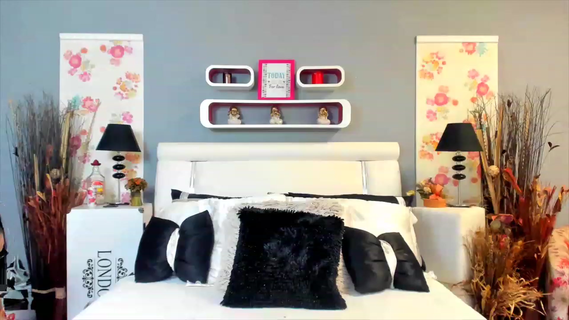 Gallery image thumbnail from Lissa_O's myfreecams stream on, 02/12/2023, 13:10 image 18 of 20