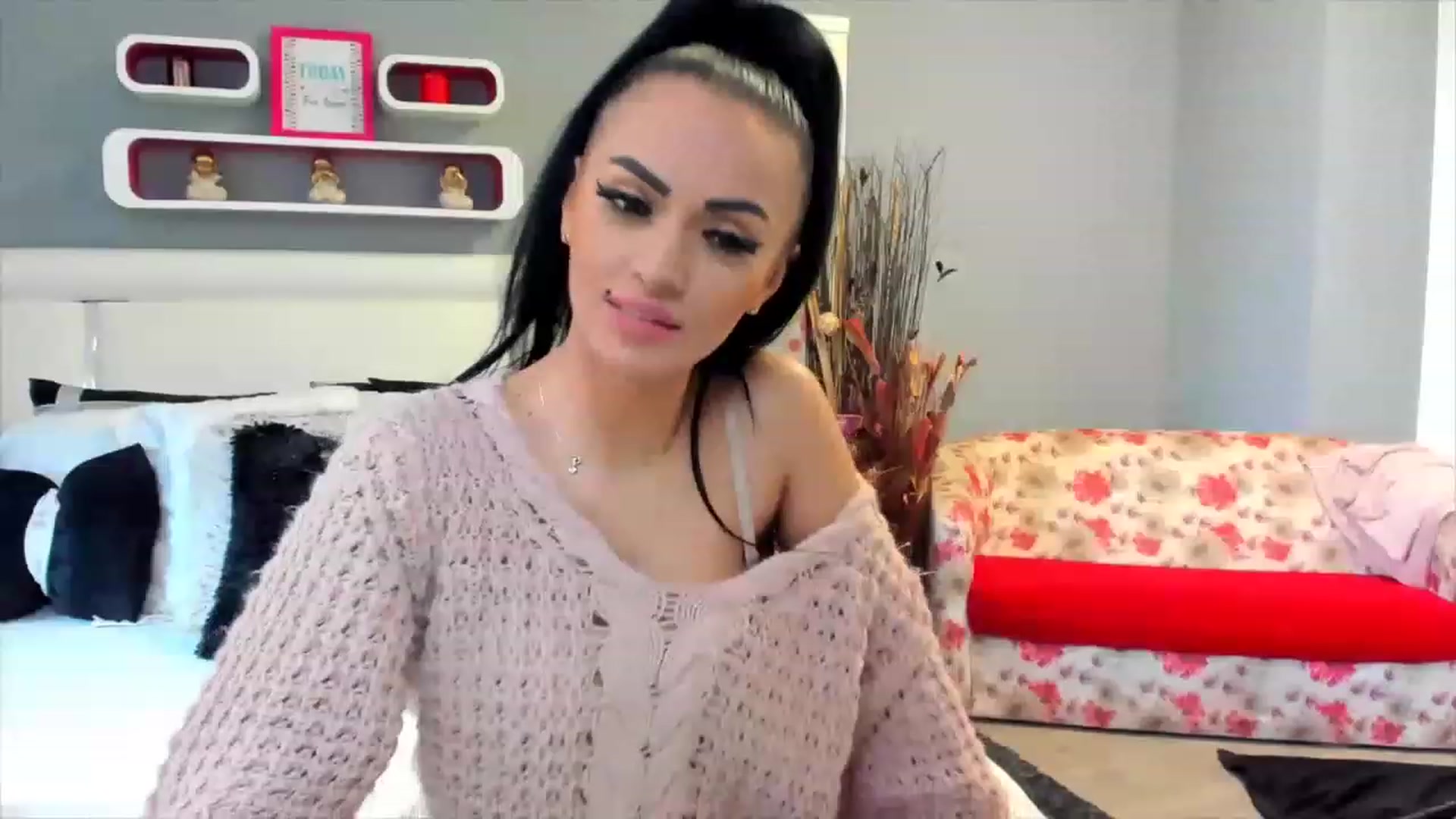 Gallery image thumbnail from Lissa_O's myfreecams stream on, 02/12/2023, 13:52 image 3 of 20