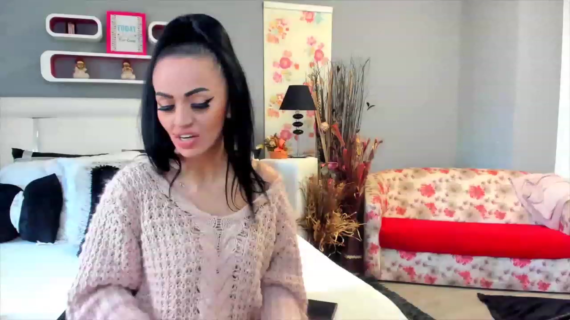 Gallery image thumbnail from Lissa_O's myfreecams stream on, 02/12/2023, 13:52 image 2 of 20