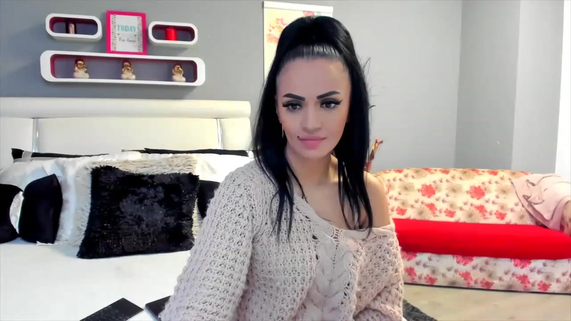 Gallery image thumbnail from Lissa_O's myfreecams stream on, 02/12/2023, 13:52 image 19 of 20
