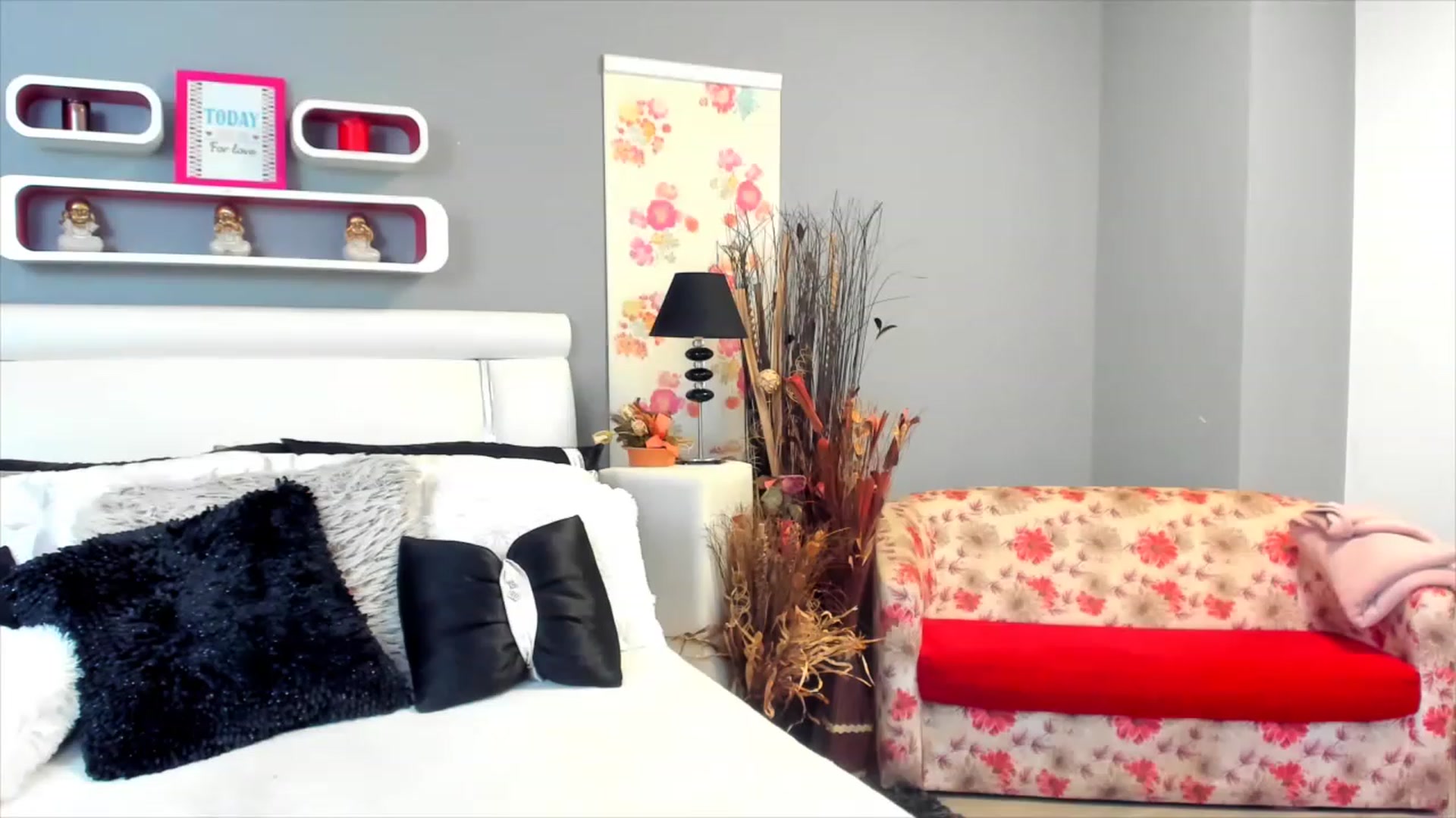 Gallery image thumbnail from Lissa_O's myfreecams stream on, 02/17/2023, 09:44 image 17 of 20