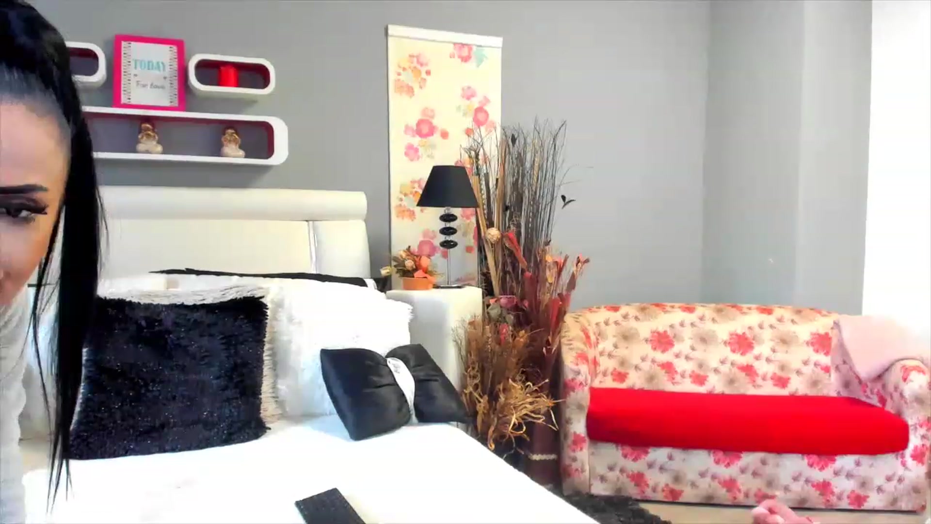Gallery image thumbnail from Lissa_O's myfreecams stream on, 02/18/2023, 14:08 image 15 of 20