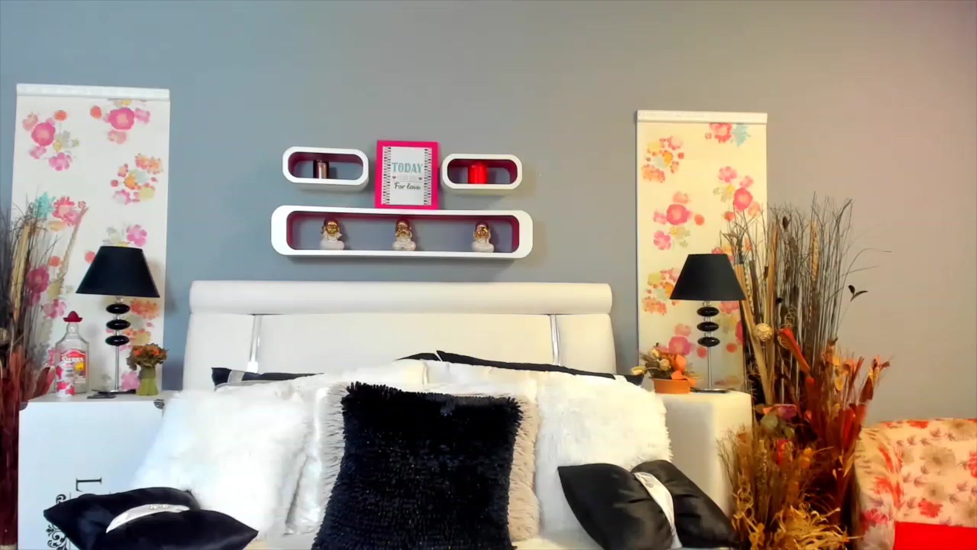 Gallery image thumbnail from Lissa_O's myfreecams stream on, 02/23/2023, 12:50 image 11 of 20
