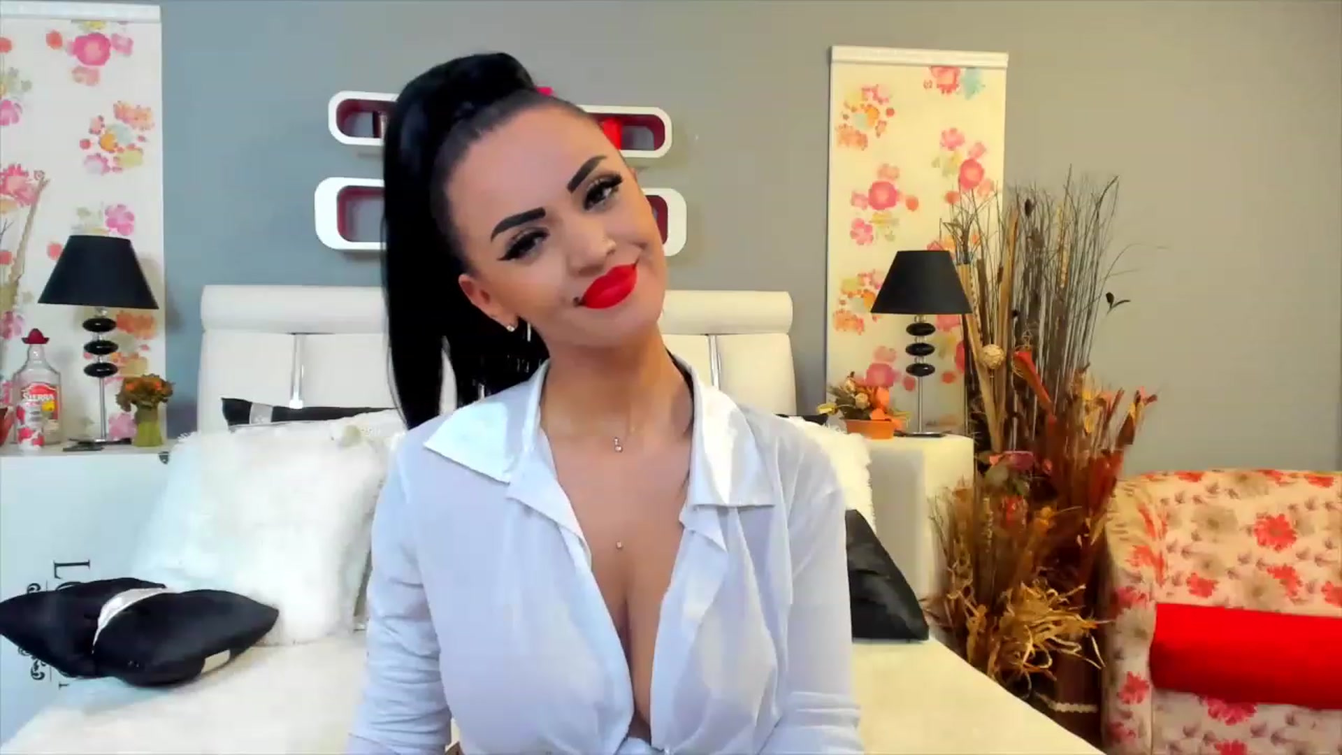 Gallery image thumbnail from Lissa_O's myfreecams stream on, 02/25/2023, 12:18 image 12 of 20