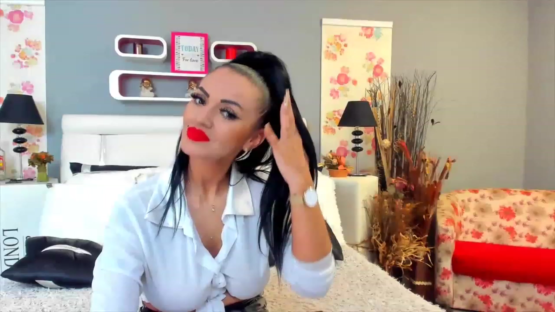 Gallery image thumbnail from Lissa_O's myfreecams stream on, 03/04/2023, 10:50 image 4 of 20
