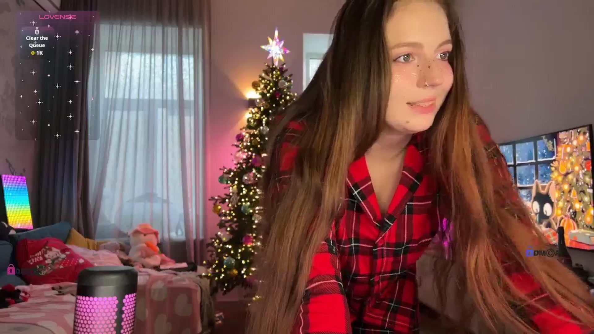 Gallery image thumbnail from Lissa_Skarlet's myfreecams stream on, 01/01/2026, 13:56 image 8 of 20