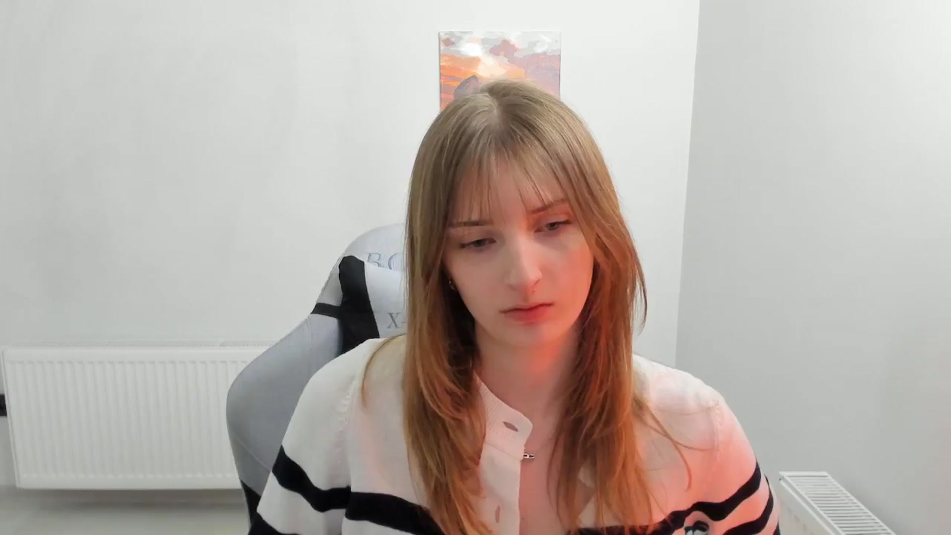 Gallery image thumbnail from Lissa_Stars's myfreecams stream on, 04/04/2026, 13:03 image 17 of 20