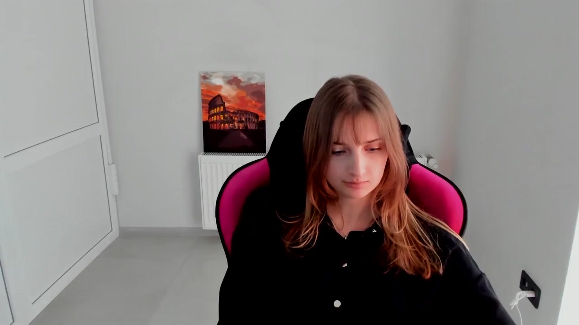 Gallery image thumbnail from Lissa_Stars's myfreecams stream on, 04/06/2026, 15:46 image 13 of 20