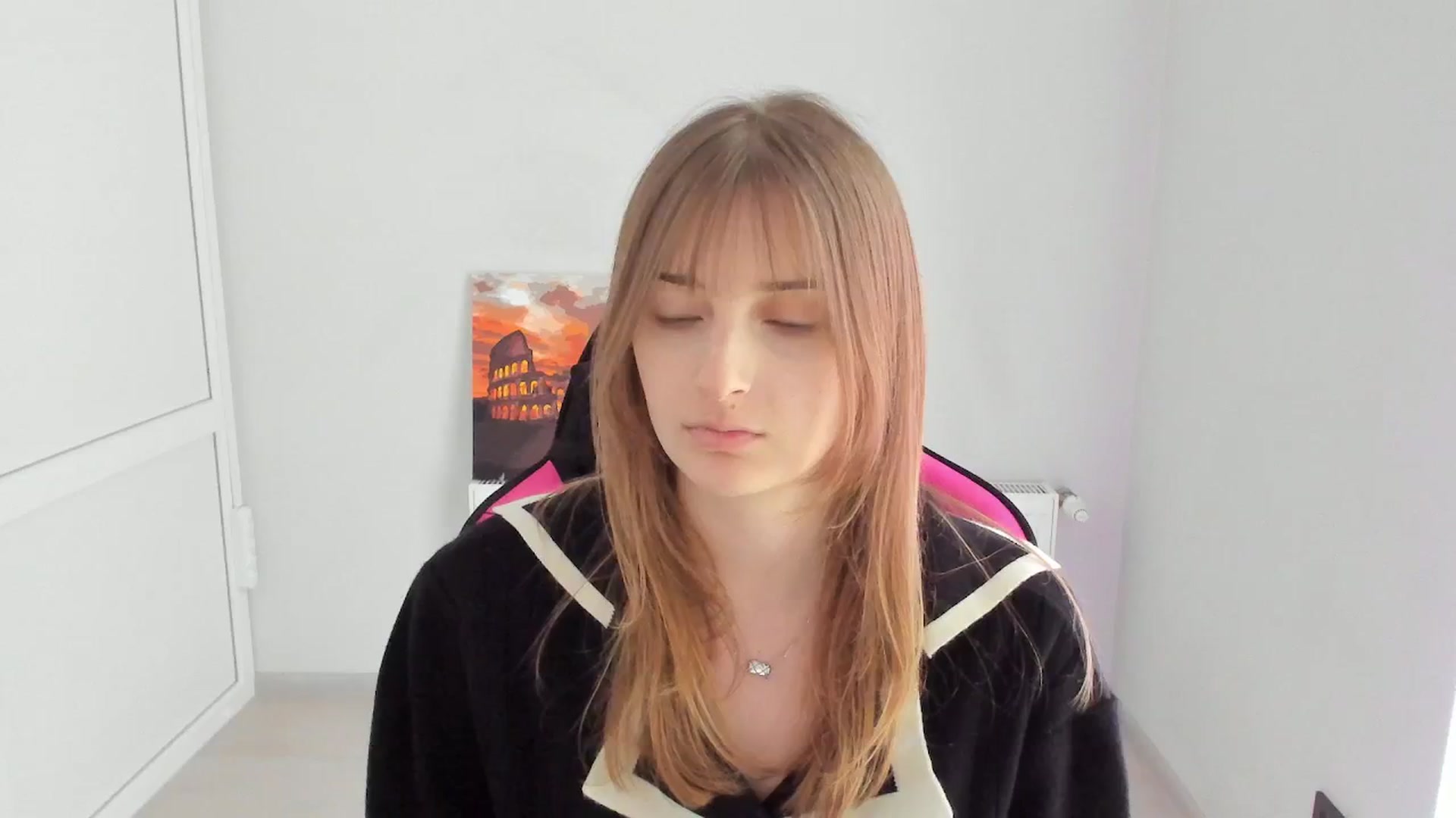 Gallery image thumbnail from Lissa_Stars's myfreecams stream on, 04/08/2026, 14:29 image 15 of 20
