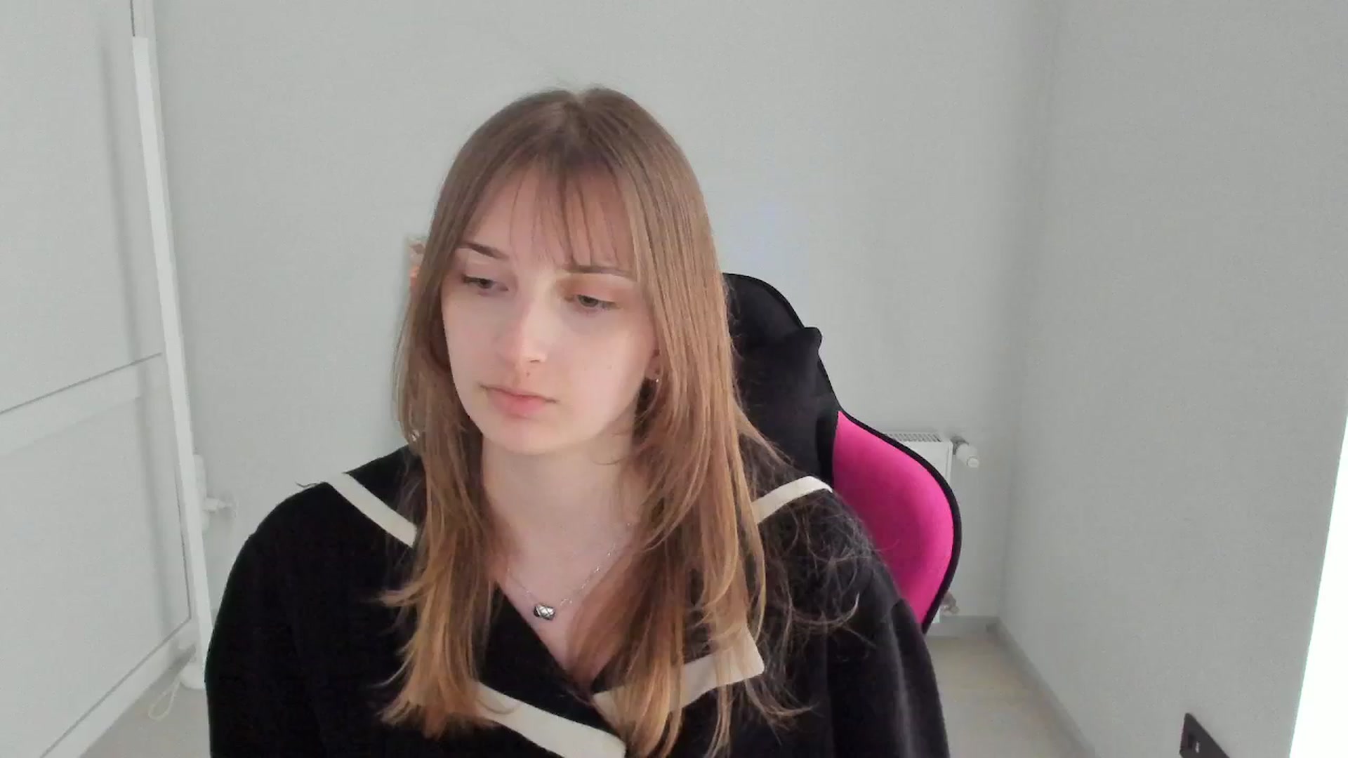 Gallery image thumbnail from Lissa_Stars's myfreecams stream on, 04/08/2026, 15:09 image 20 of 20