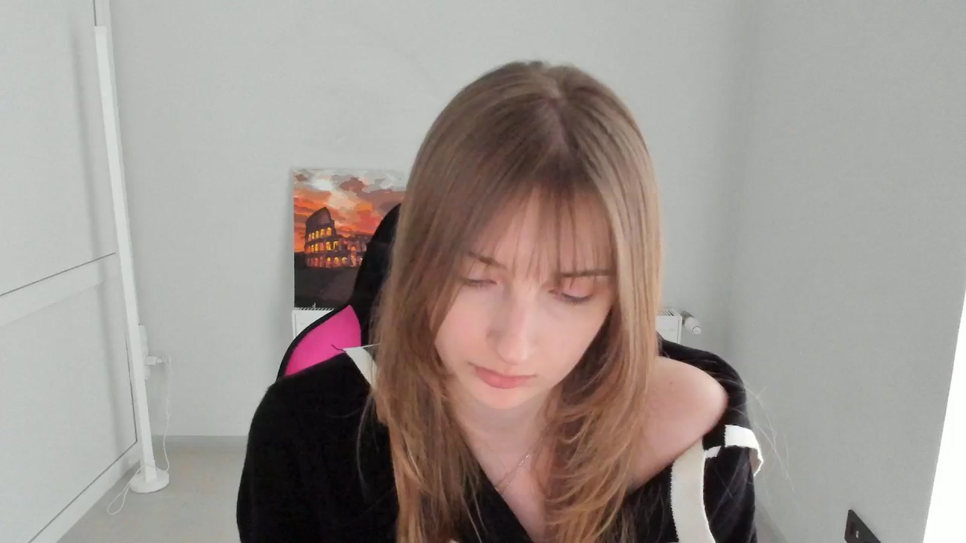 Gallery image thumbnail from Lissa_Stars's myfreecams stream on, 04/08/2026, 15:09 image 14 of 20