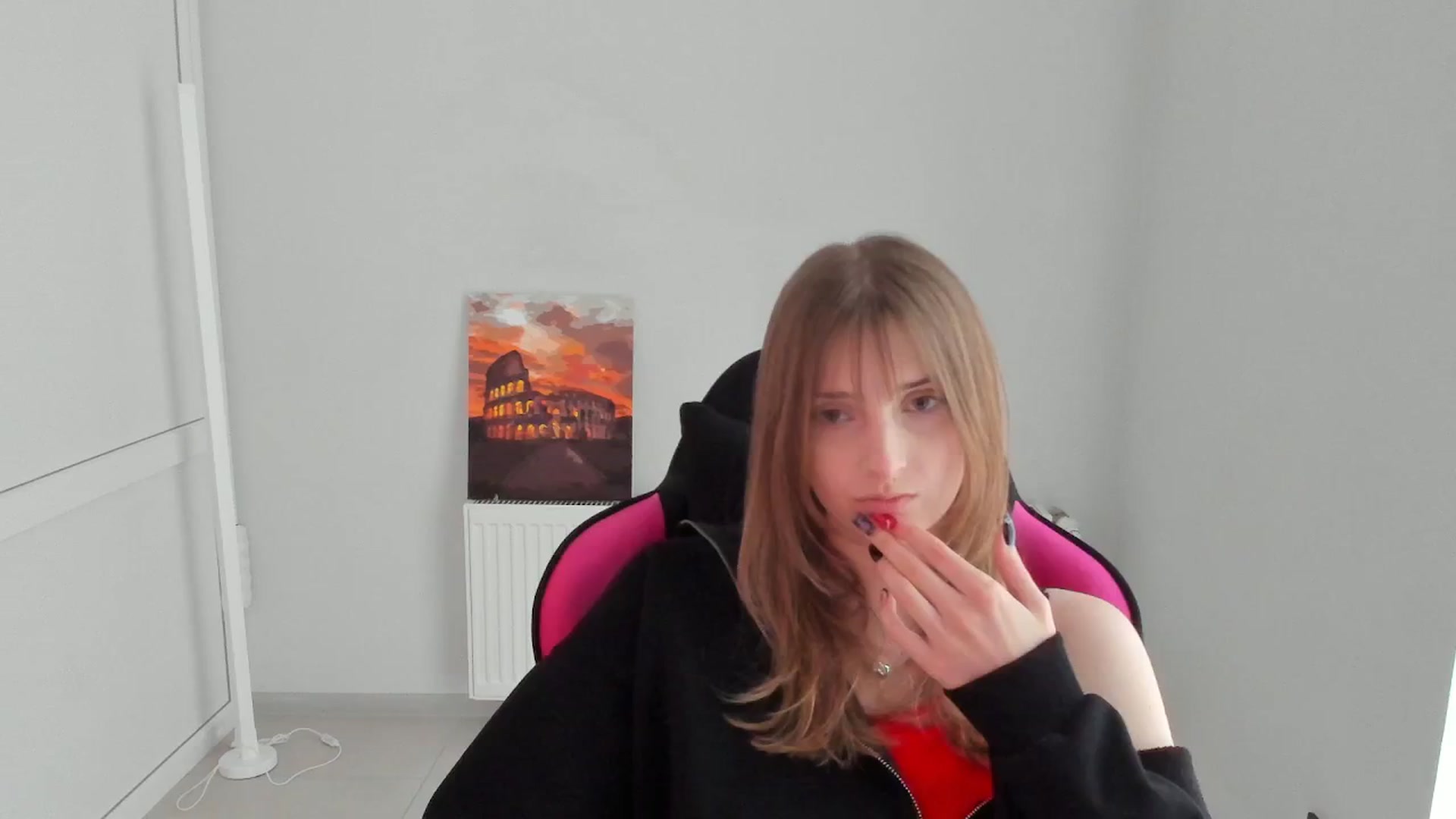Gallery image thumbnail from Lissa_Stars's myfreecams stream on, 04/09/2026, 13:12 image 8 of 20
