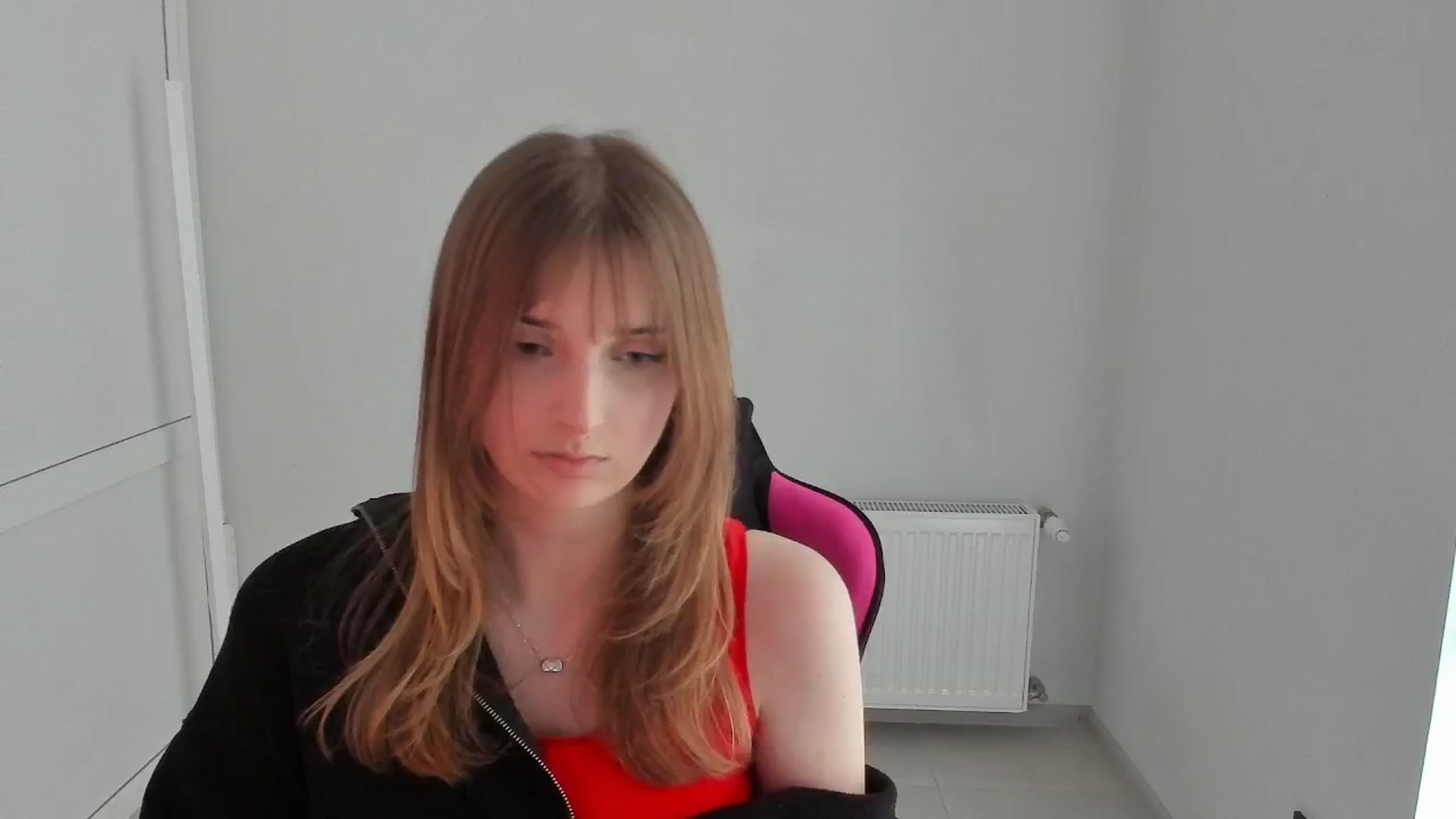 Gallery image thumbnail from Lissa_Stars's myfreecams stream on, 04/09/2026, 14:32 image 5 of 20