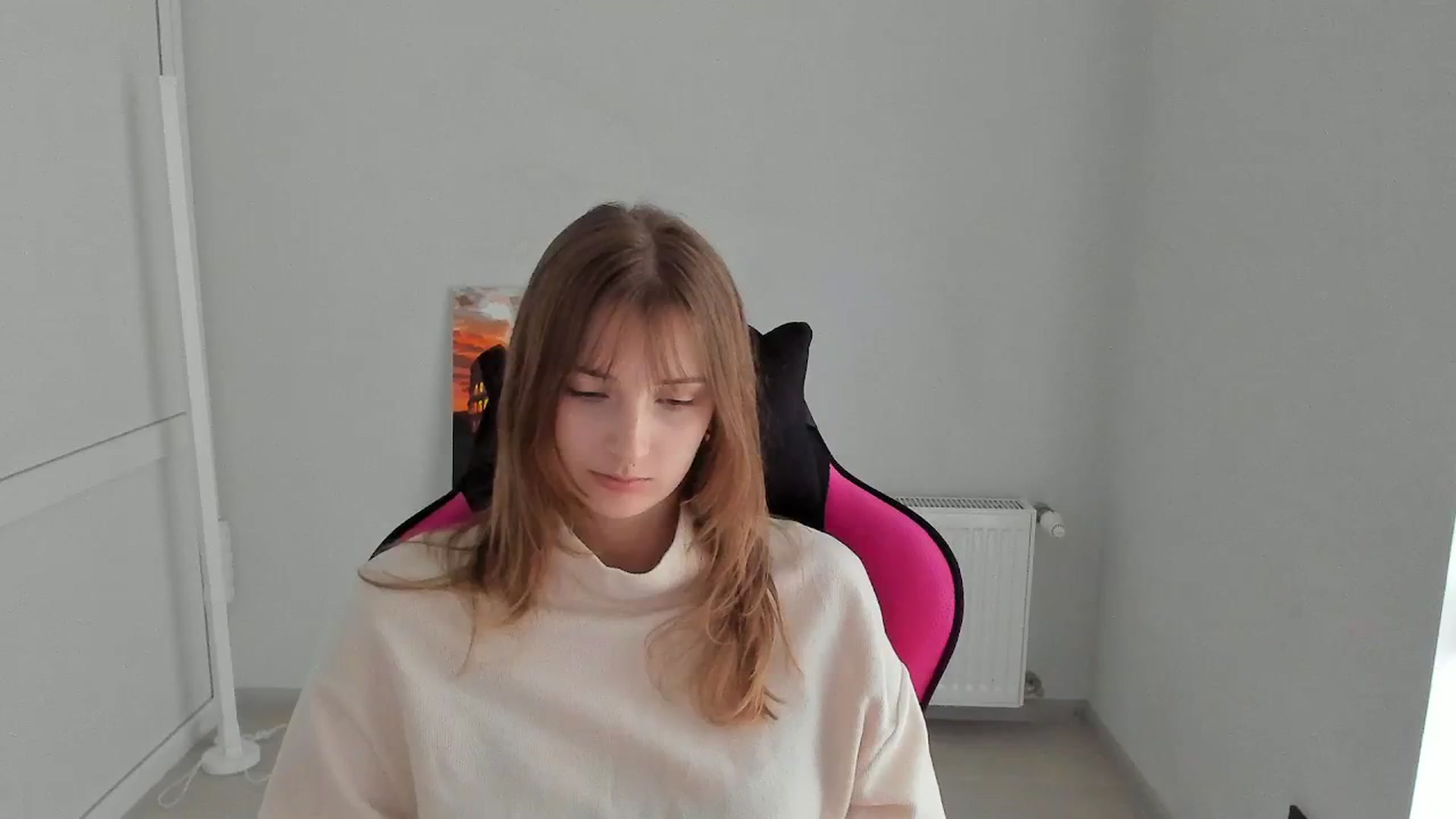 Gallery image thumbnail from Lissa_Stars's myfreecams stream on, 04/10/2026, 12:55 image 11 of 20