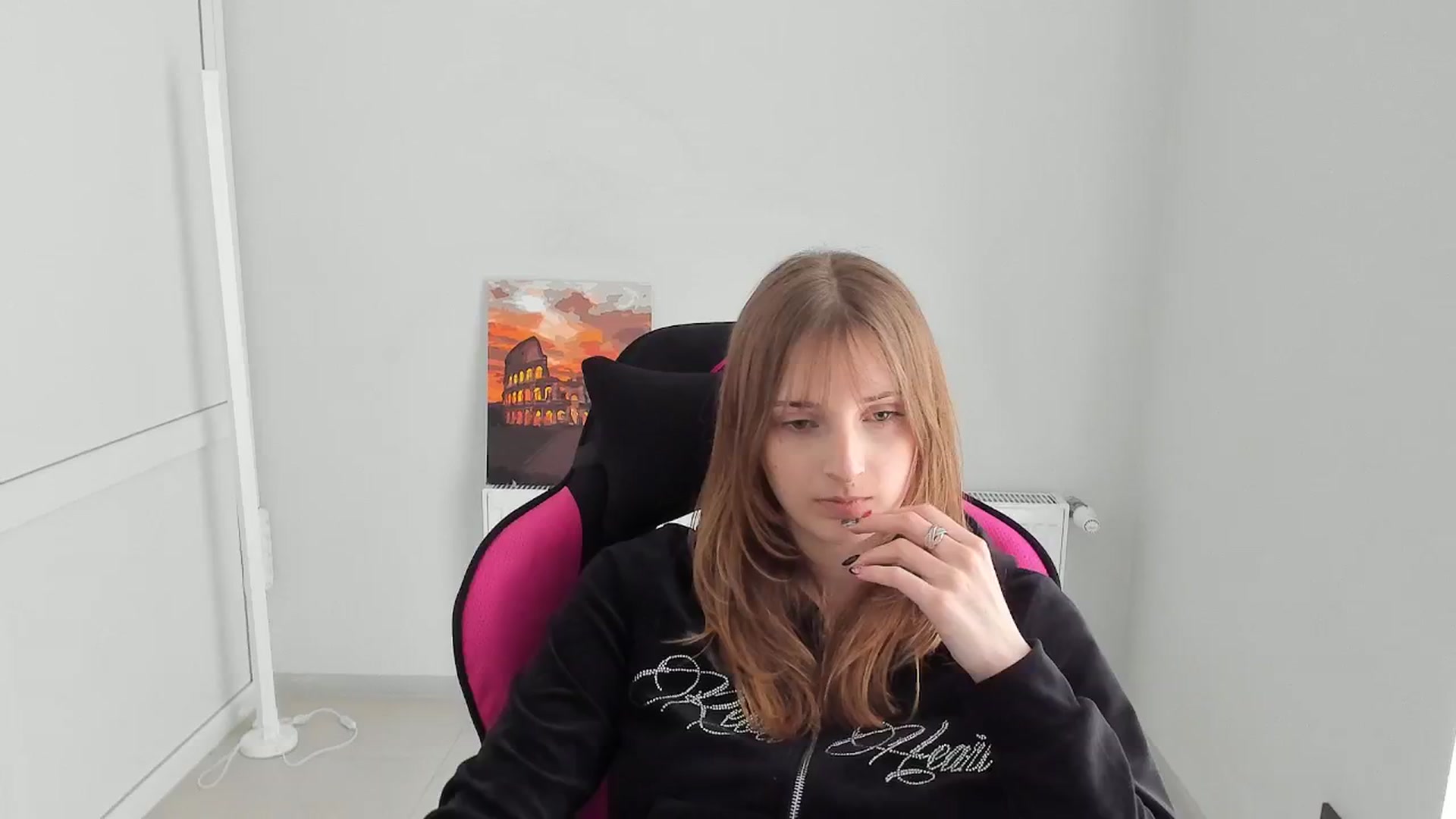 Gallery image thumbnail from Lissa_Stars's myfreecams stream on, 04/11/2026, 09:51 image 16 of 20