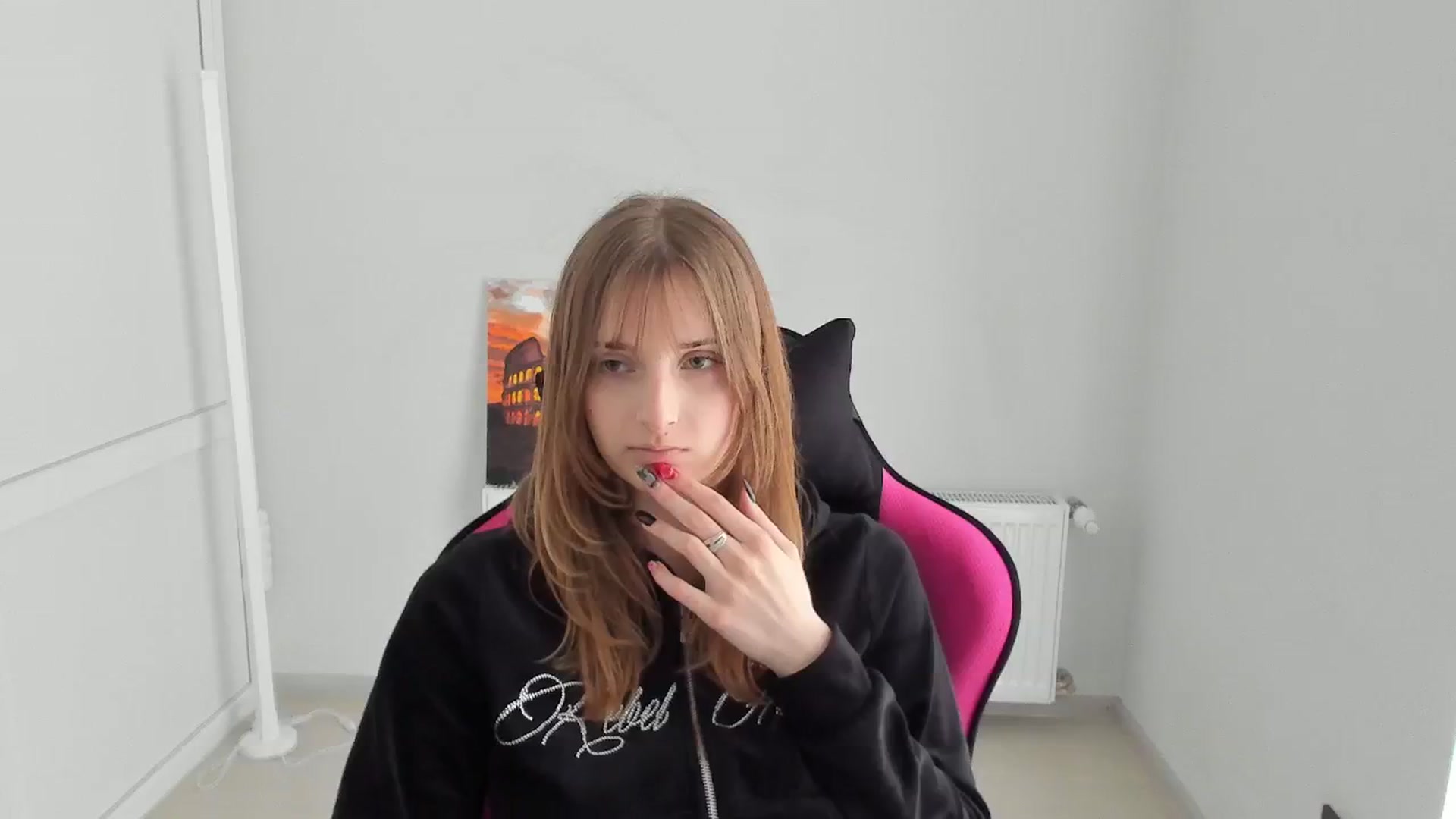 Gallery image thumbnail from Lissa_Stars's myfreecams stream on, 04/11/2026, 09:51 image 1 of 20